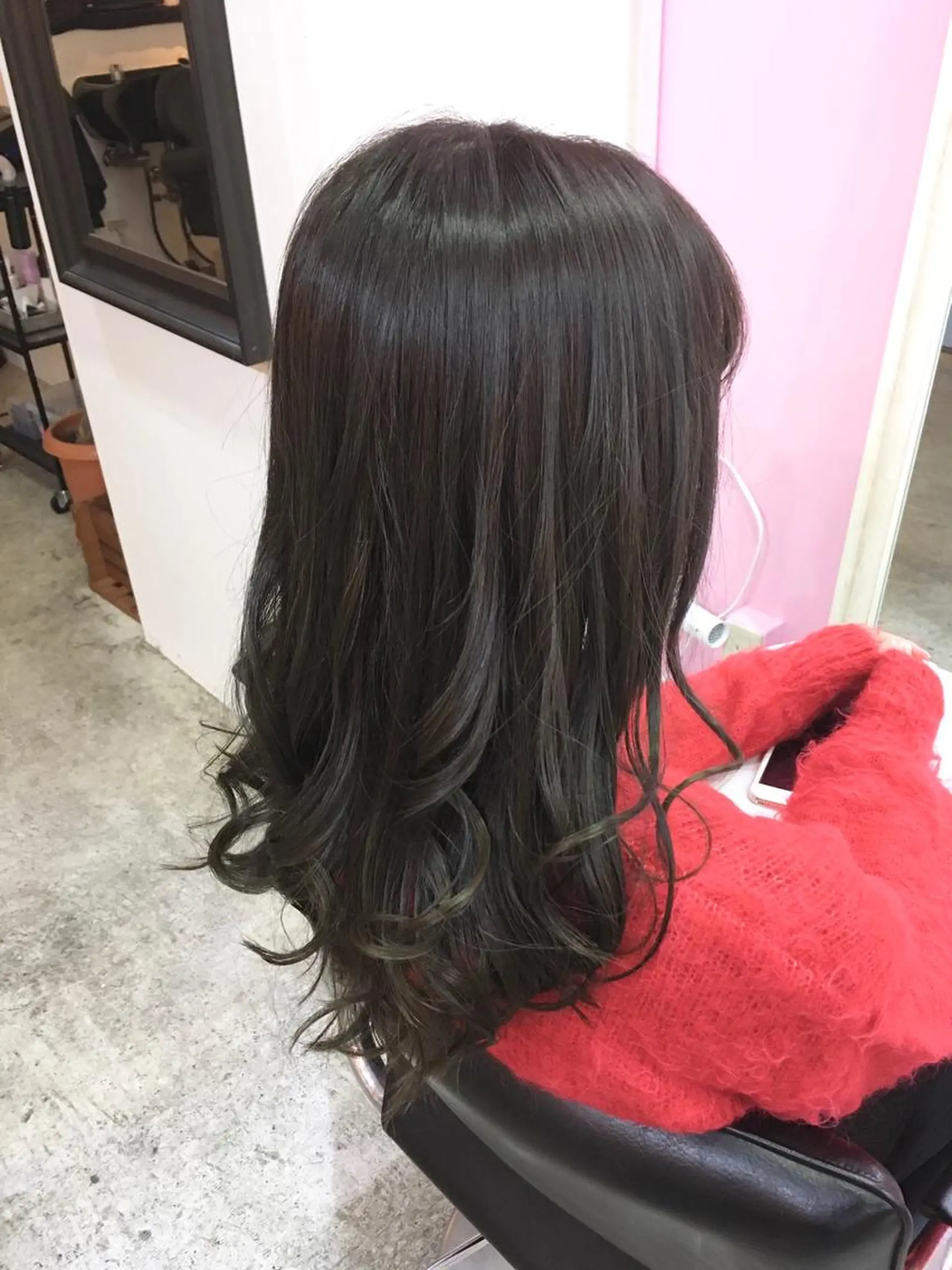 ロング カラー 浦山 和之のヘアスタイル