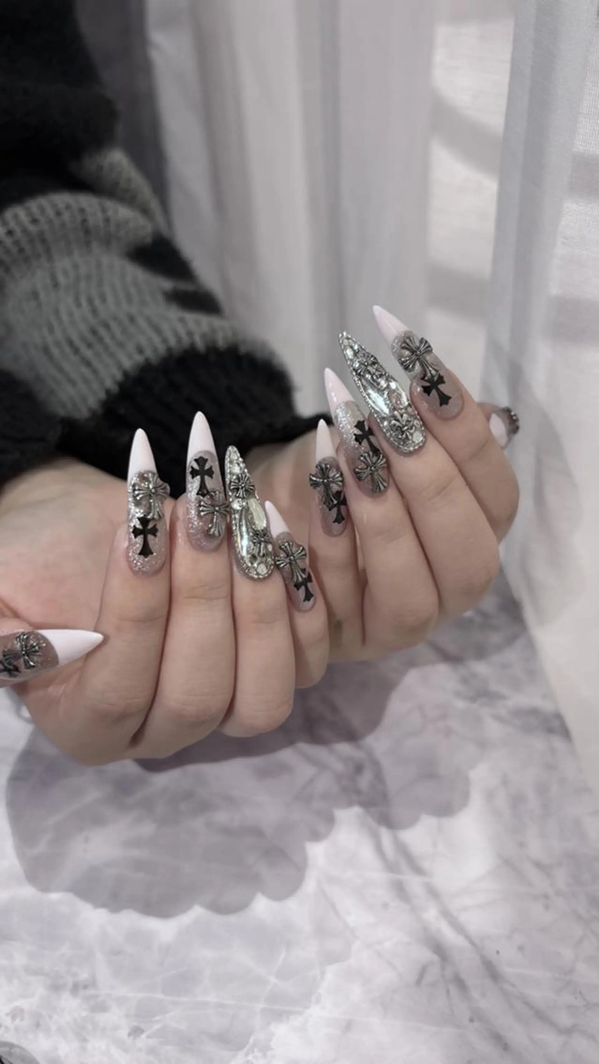 ネイル fein.🌈 official💝のマツエク・マツパデザイン