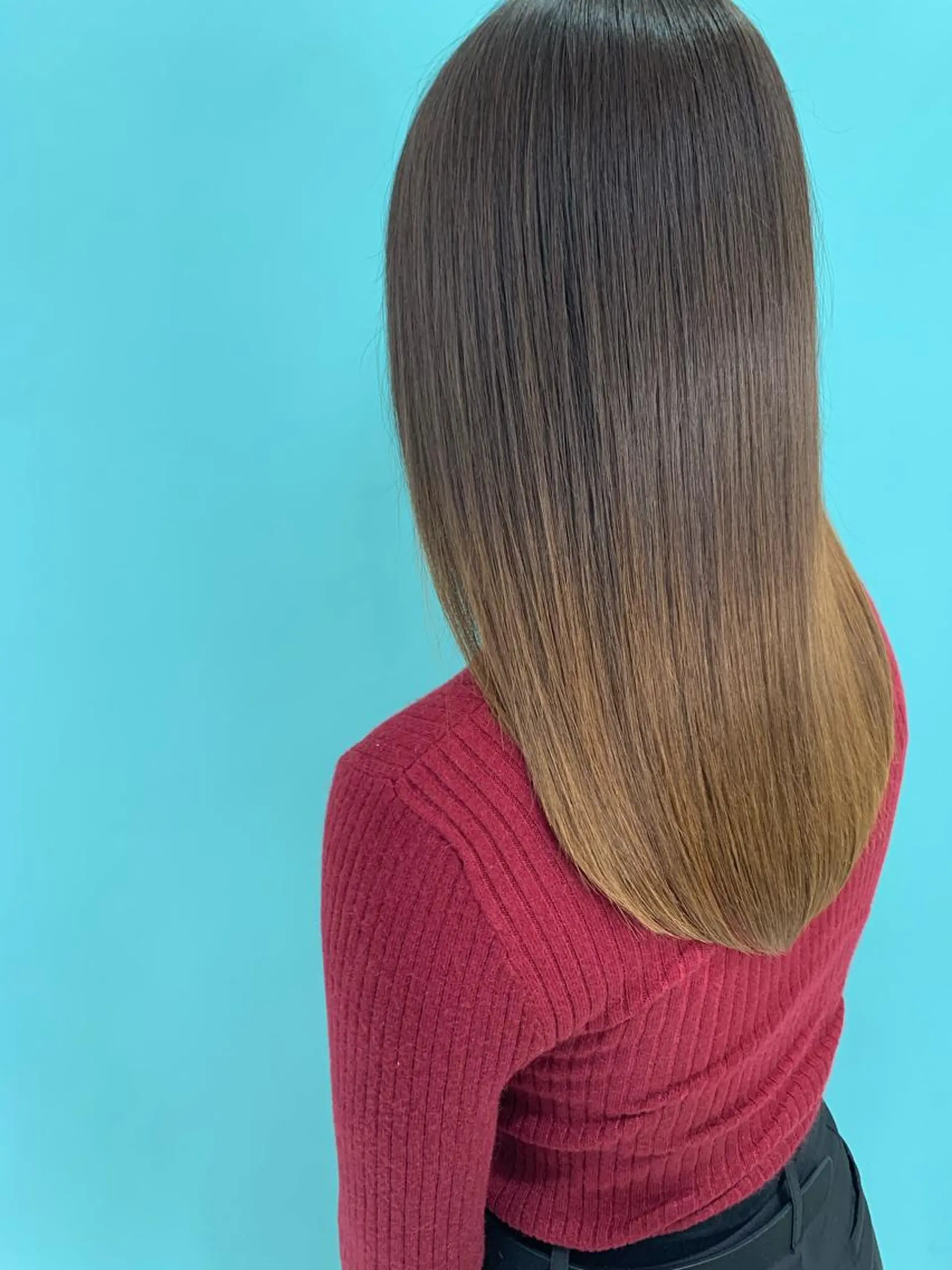 セミロング 髪質改善 トリートメント due(ドゥーエ）所属・onishi yoshinaoのヘアスタイル