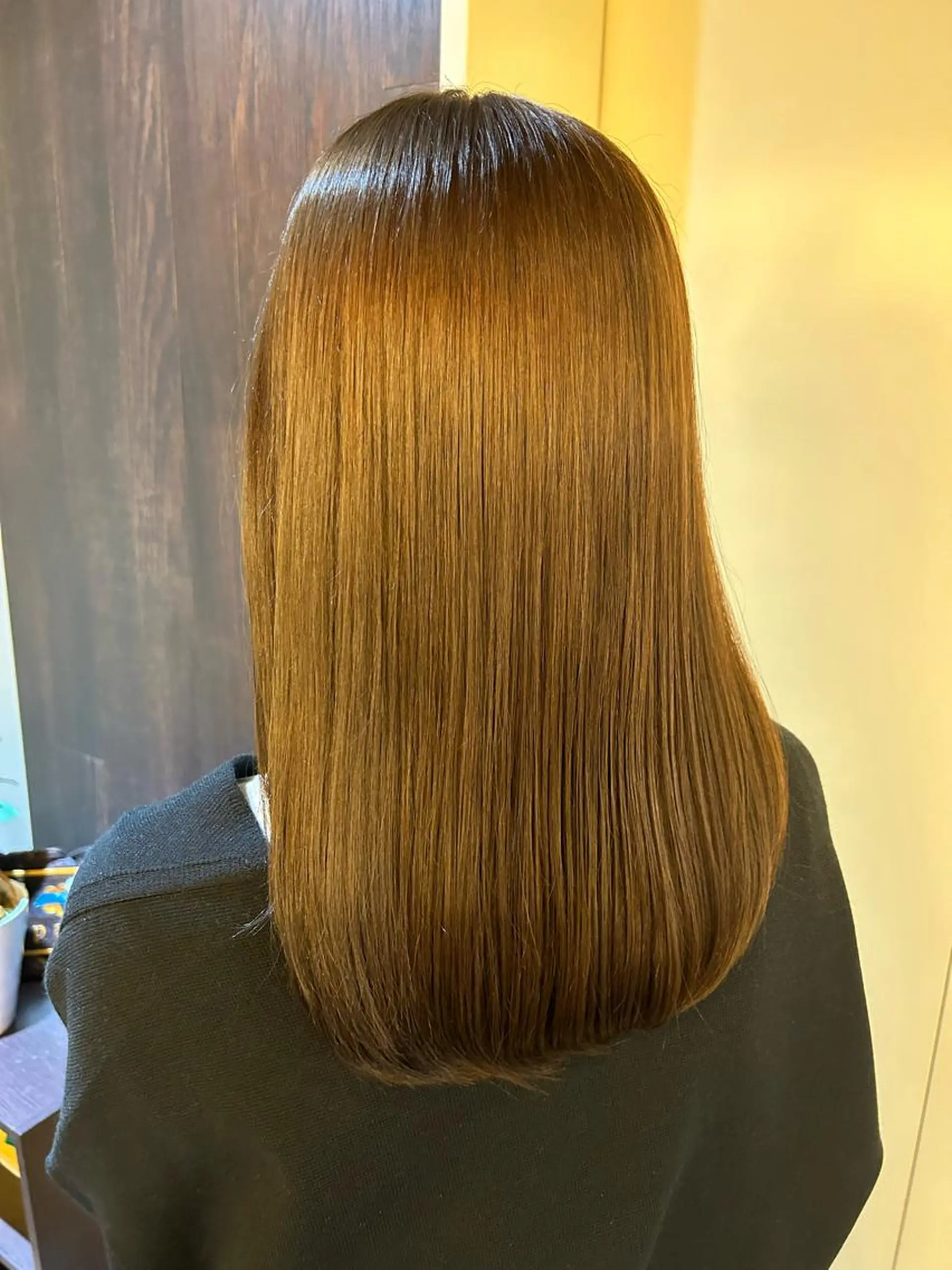 セミロング 水谷 菜央のヘアスタイル