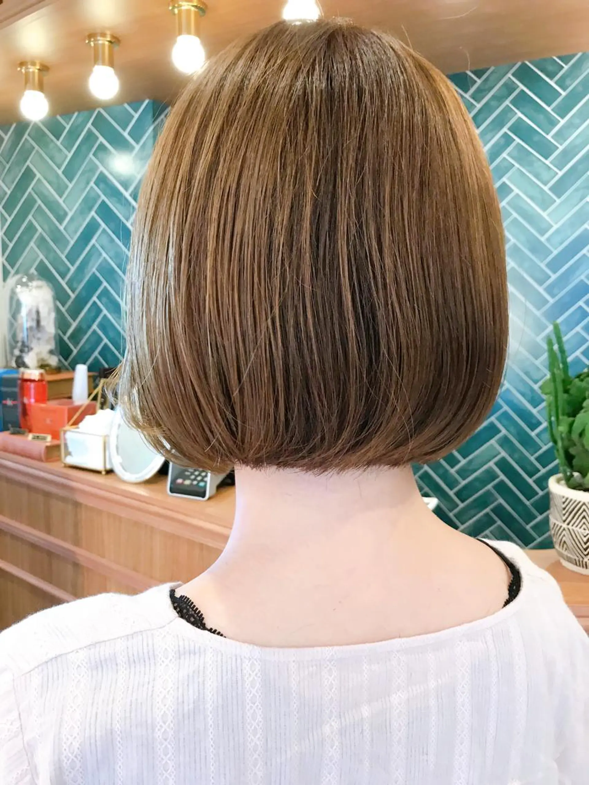 ショート 切りっぱなしボブ ボブ Lond enikaのヘアスタイル
