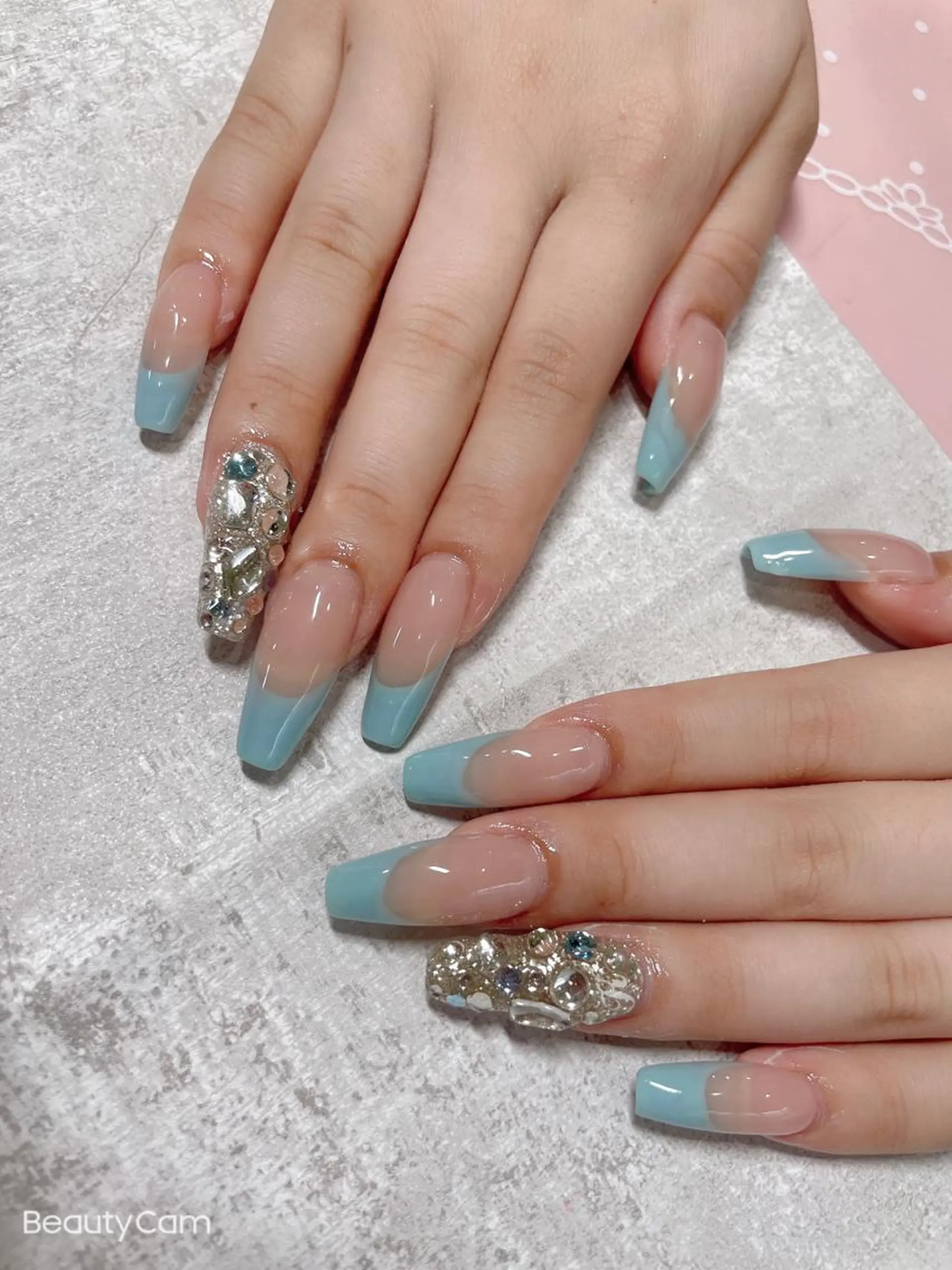 ロング ネイル フレンチネイル ハンドネイル 《LB》ラブリエ Nail&eyeのマツエク・マツパデザイン