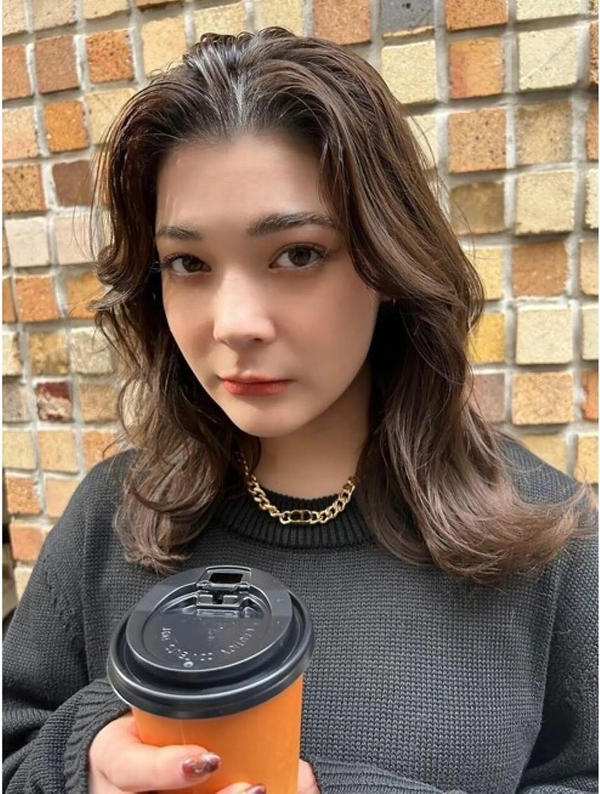 ミディアム ミディアムパーマ 顔まわりレイヤー 髪質改善 韓国風ヘア レイヤーカット カット 髪質改善🇰🇷レイ ヤーカット/艶透明髪のヘアスタイル