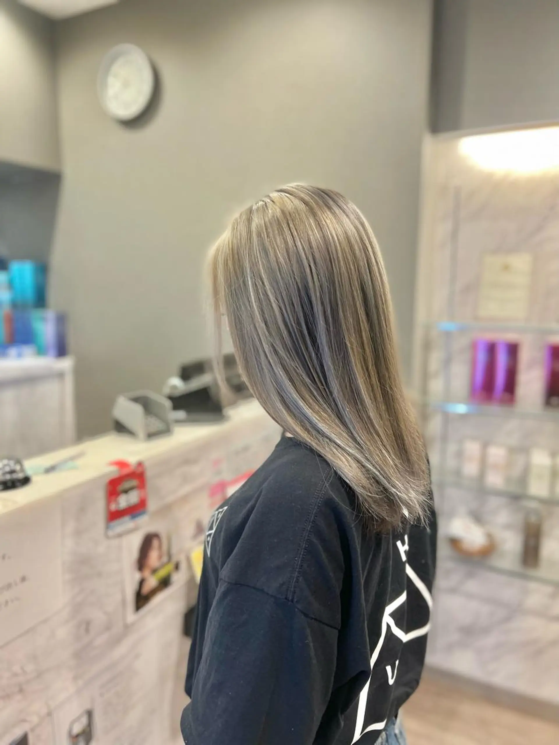 セミロング カラー ブリーチ カット ヘアカラー トリートメント 太白区/白髪ぼかし ハイライト/千葉達人のヘアスタイル