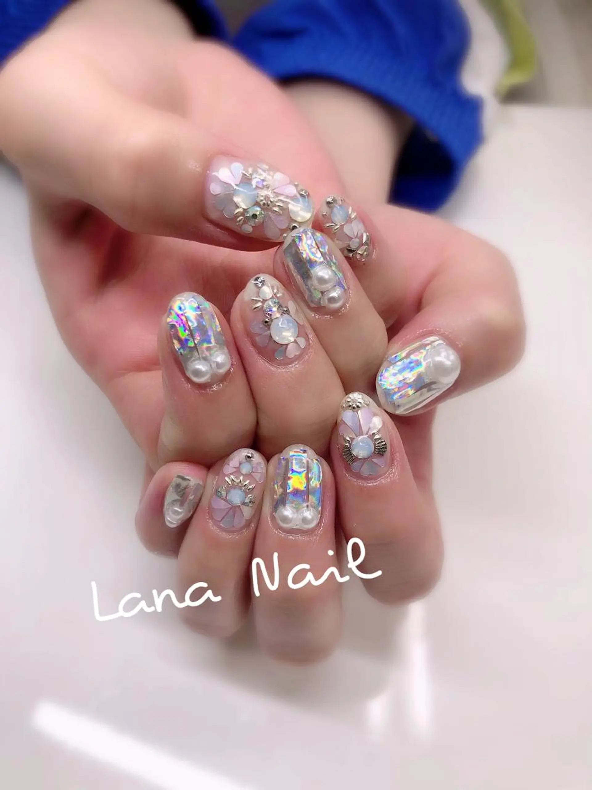 ネイル ジェルネイル ハンドネイル ハンドケア Lana Nailのネイルデザイン