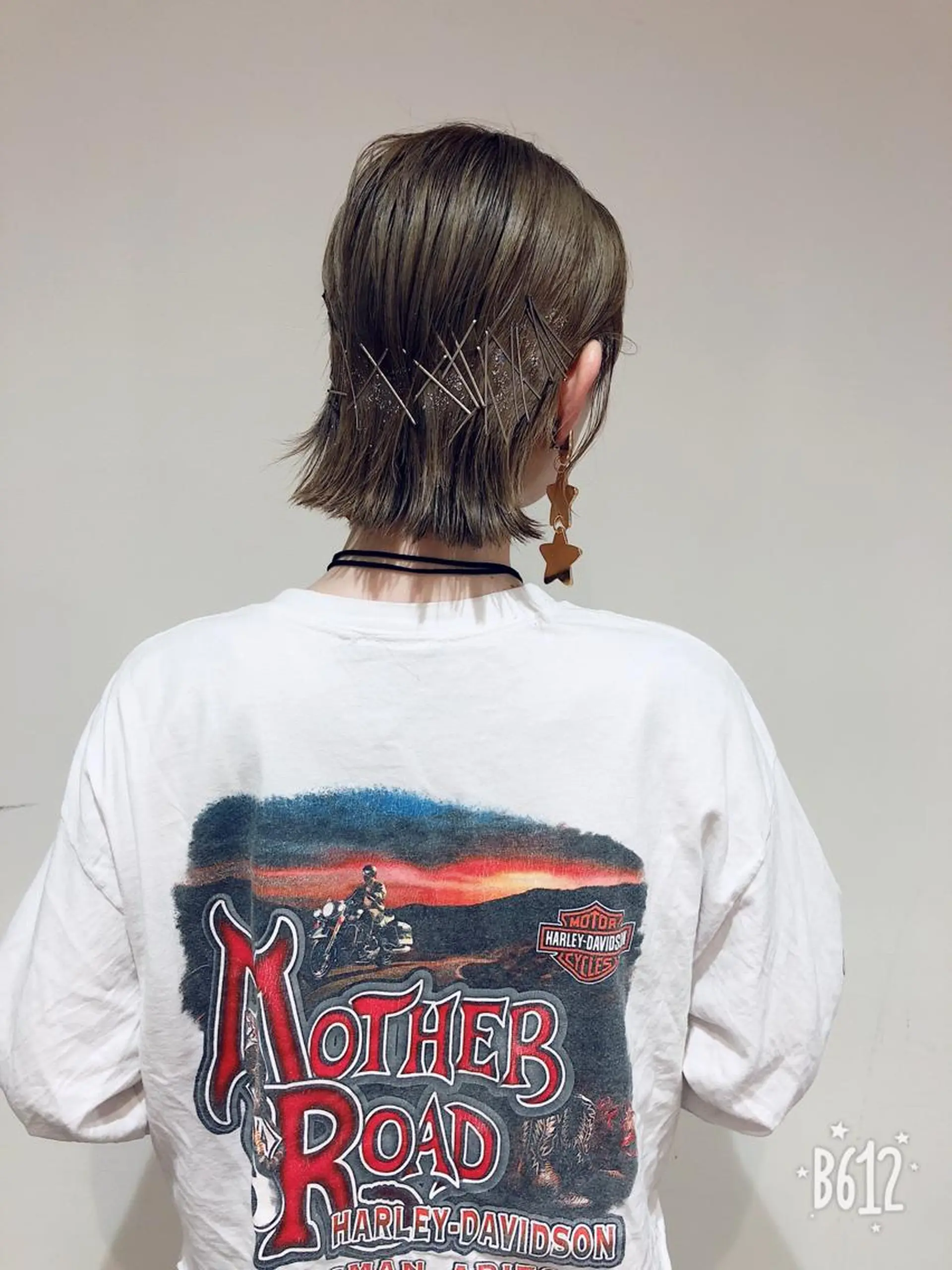 ショート ヘアアレンジ ウルフカット／吉村 桃子のヘアスタイル