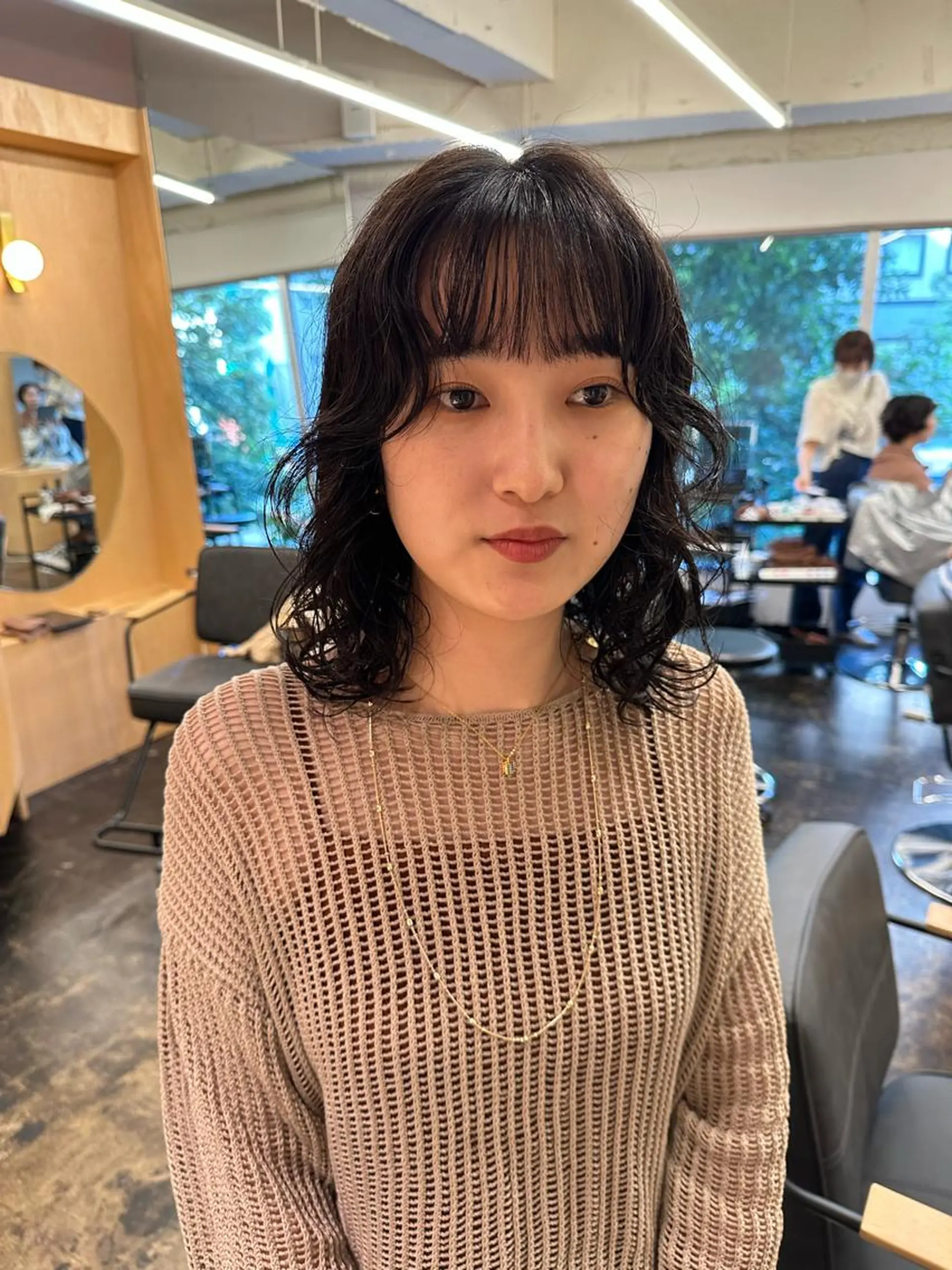 ミディアム パーマ ミディアムパーマ レイヤーカット カット パーマ yupi🐈⬛ レイヤー/パーマのヘアスタイル