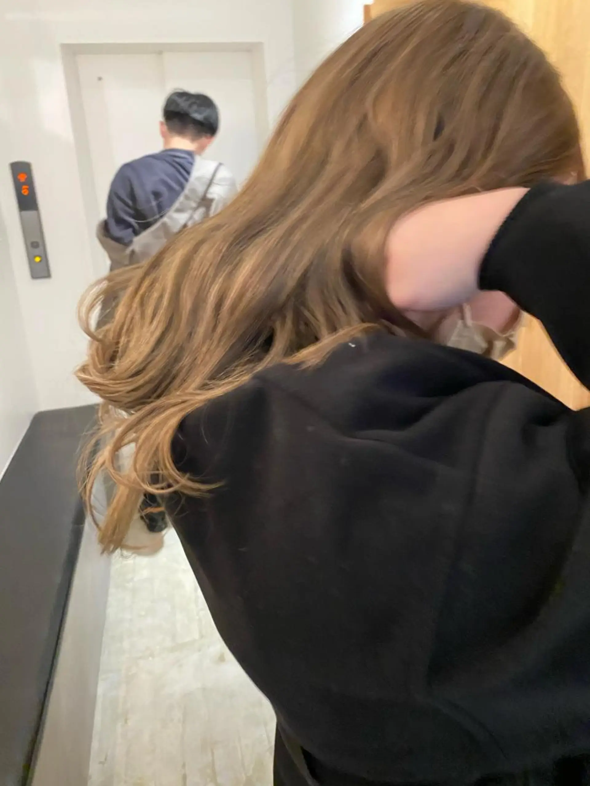 ミディアム カラー 砂原 ひよりのヘアスタイル