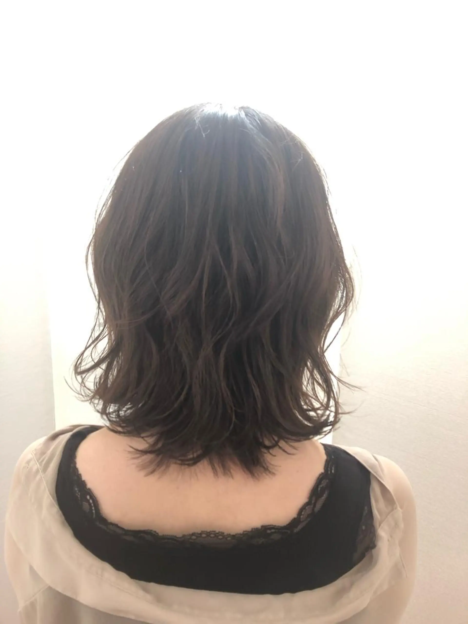 ミディアム OJIMA YUKAのヘアスタイル