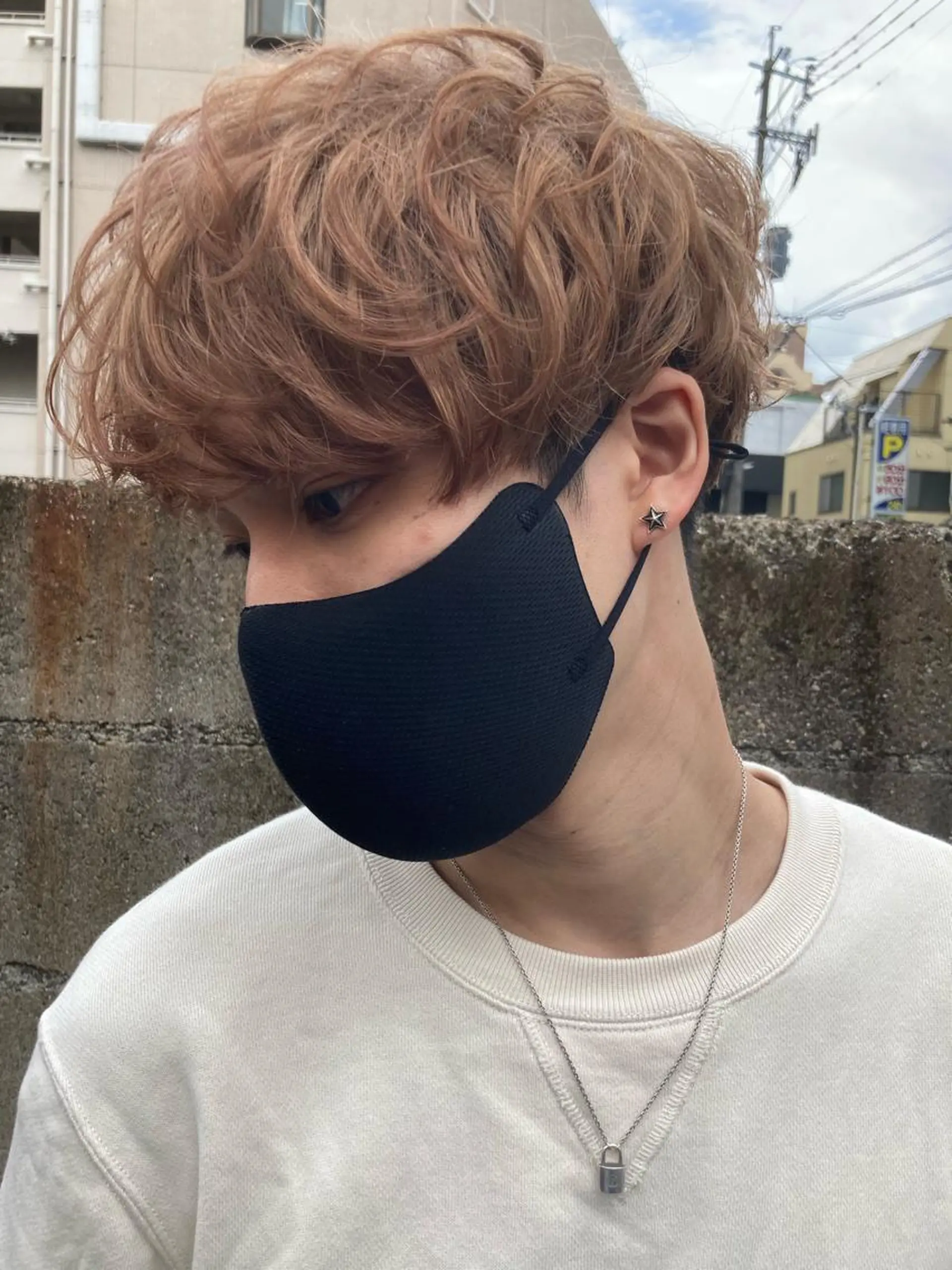 メンズ メンズハイトーン マッシュ カット ヘアカラー トリートメント vivre libreのヘアスタイル