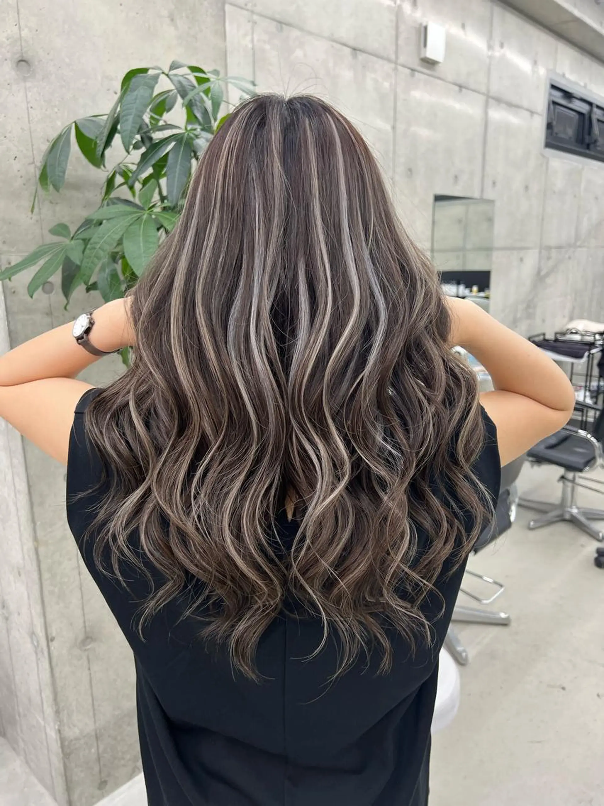 カラー ハイライトカラー BLEACHi /noeのヘアスタイル