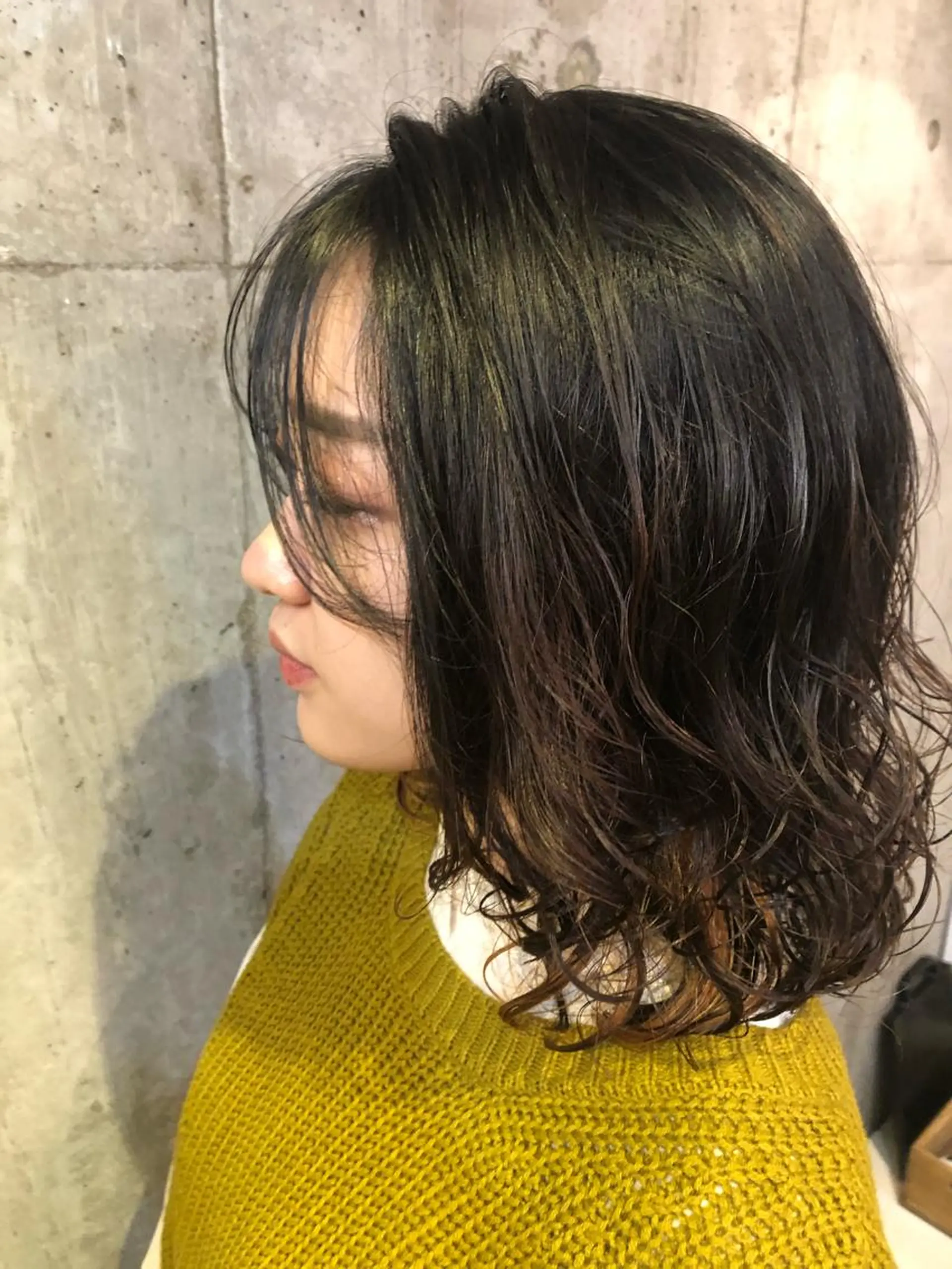 ミディアム パーマ ✂︎岡根 京花✂︎のヘアスタイル