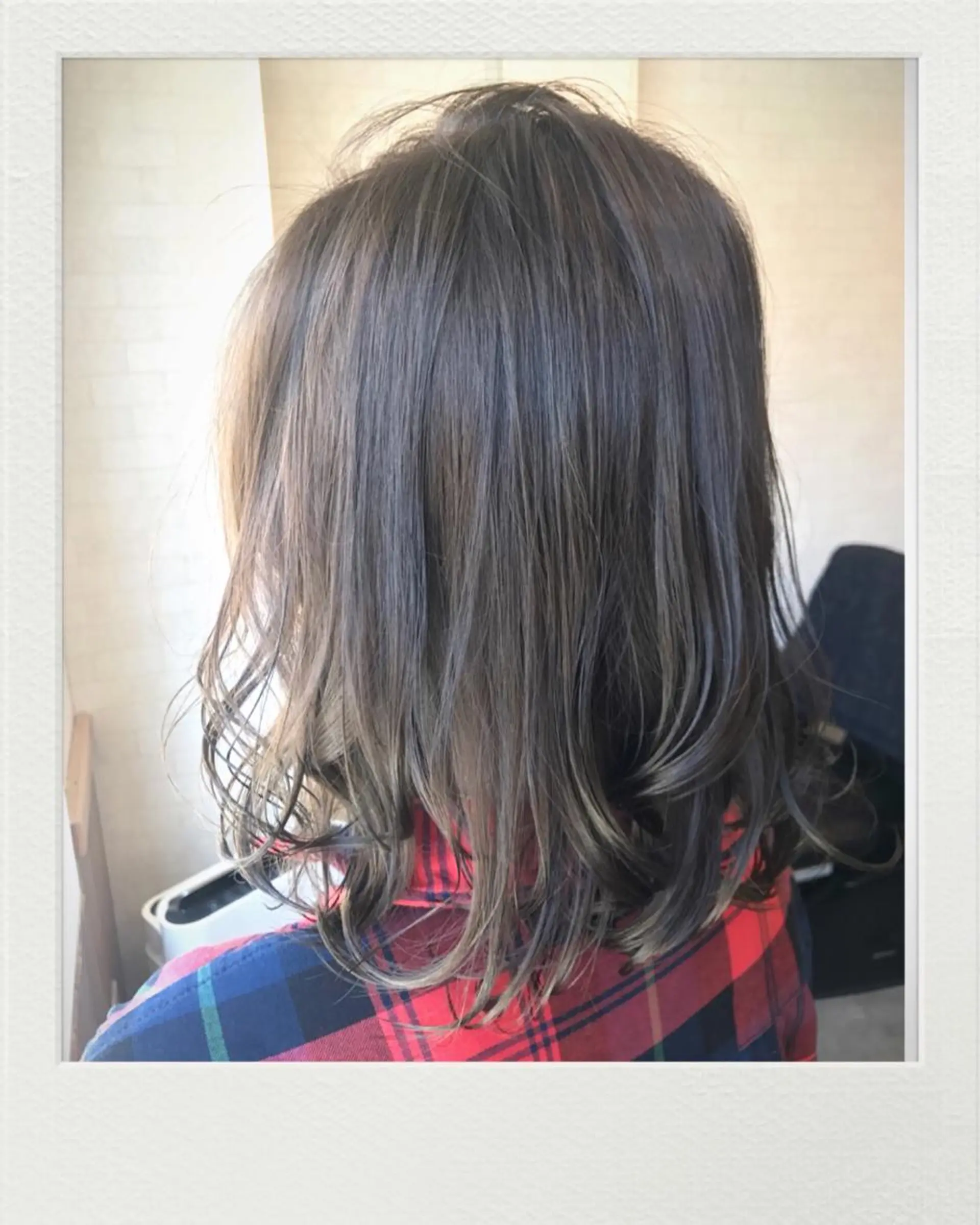 ミディアム 【指名No1】飯塚 宏美のヘアスタイル