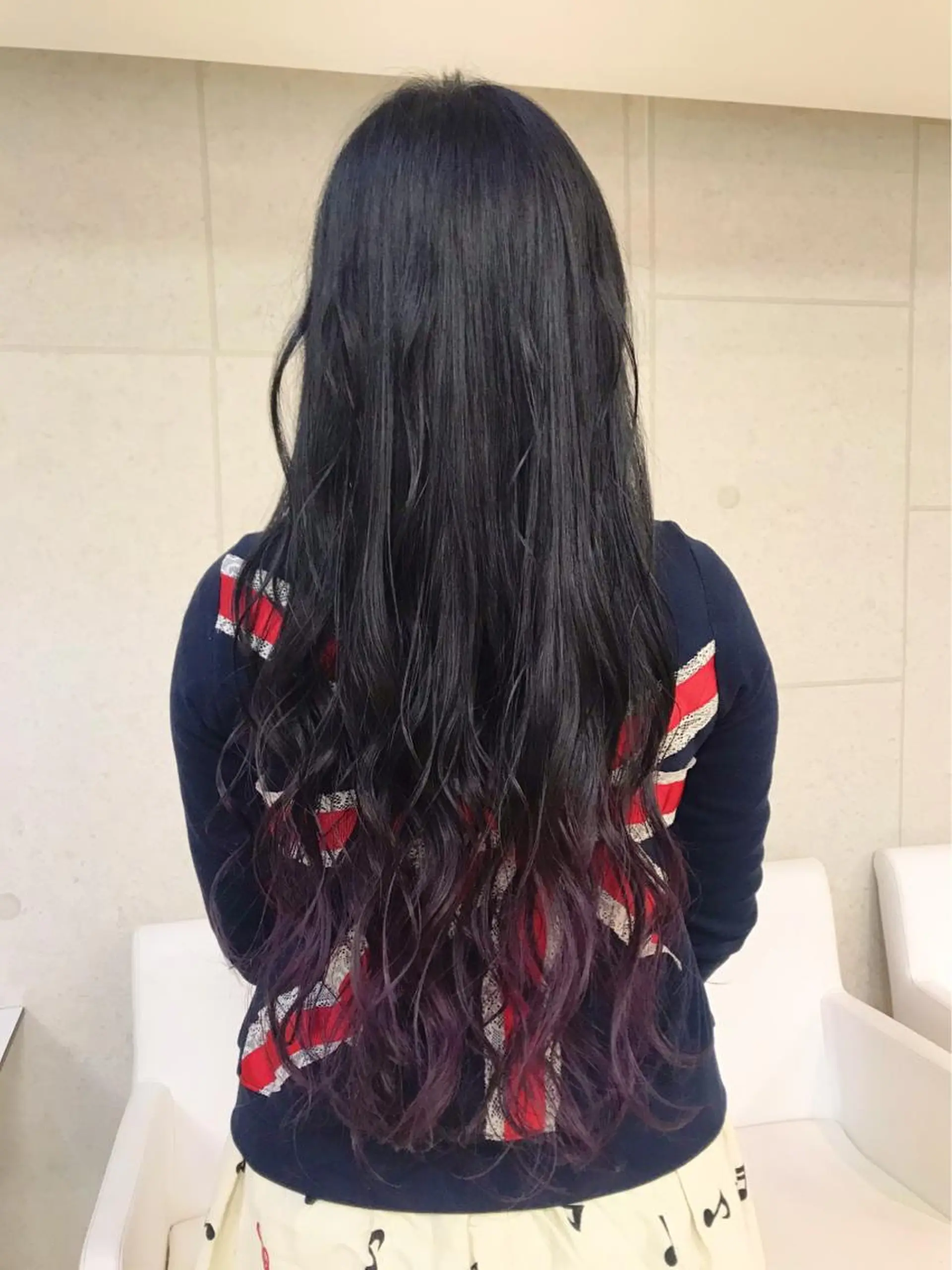 ロング カラー カット ヘアカラー トリートメント 具志 真理子のヘアスタイル