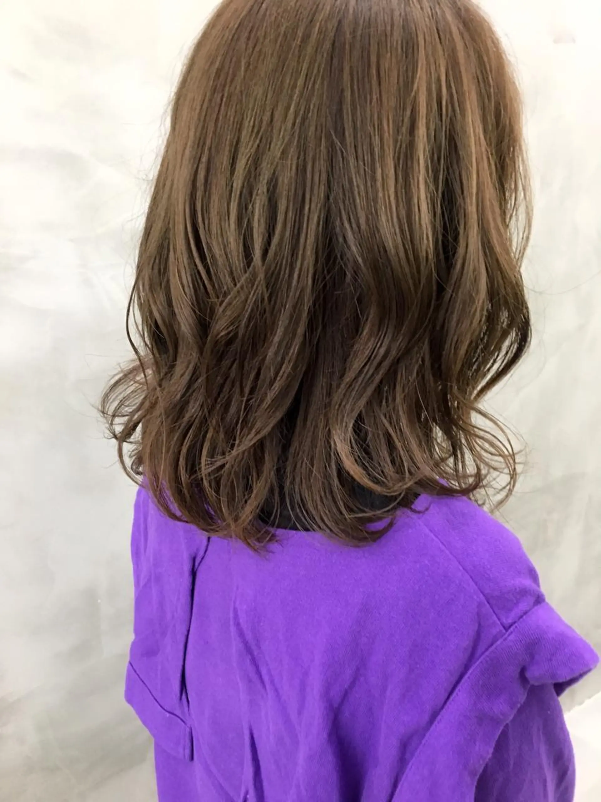 カラー ベージュカラー イルミナカラー ヘッドスパ (女性限定)🍋モエのヘアスタイル