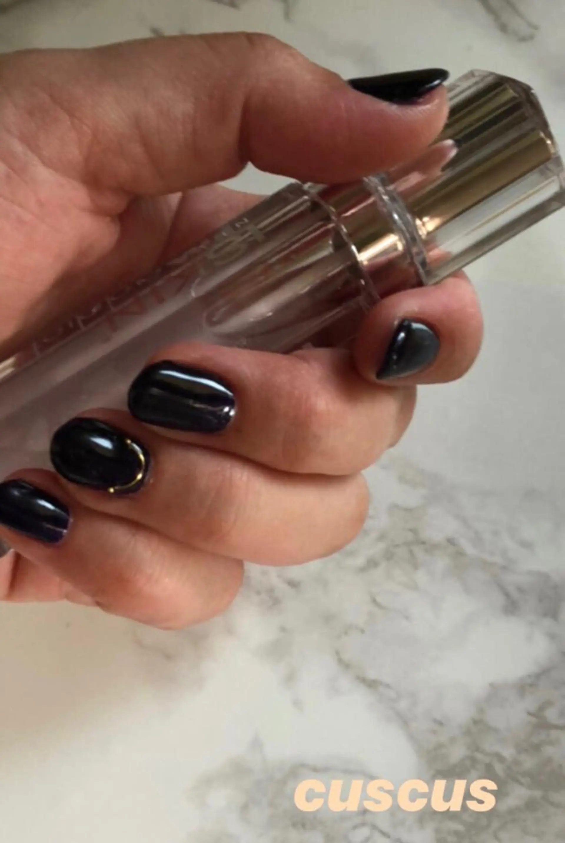 ネイル ハンドネイル CUSCUS …t.akiのネイルデザイン