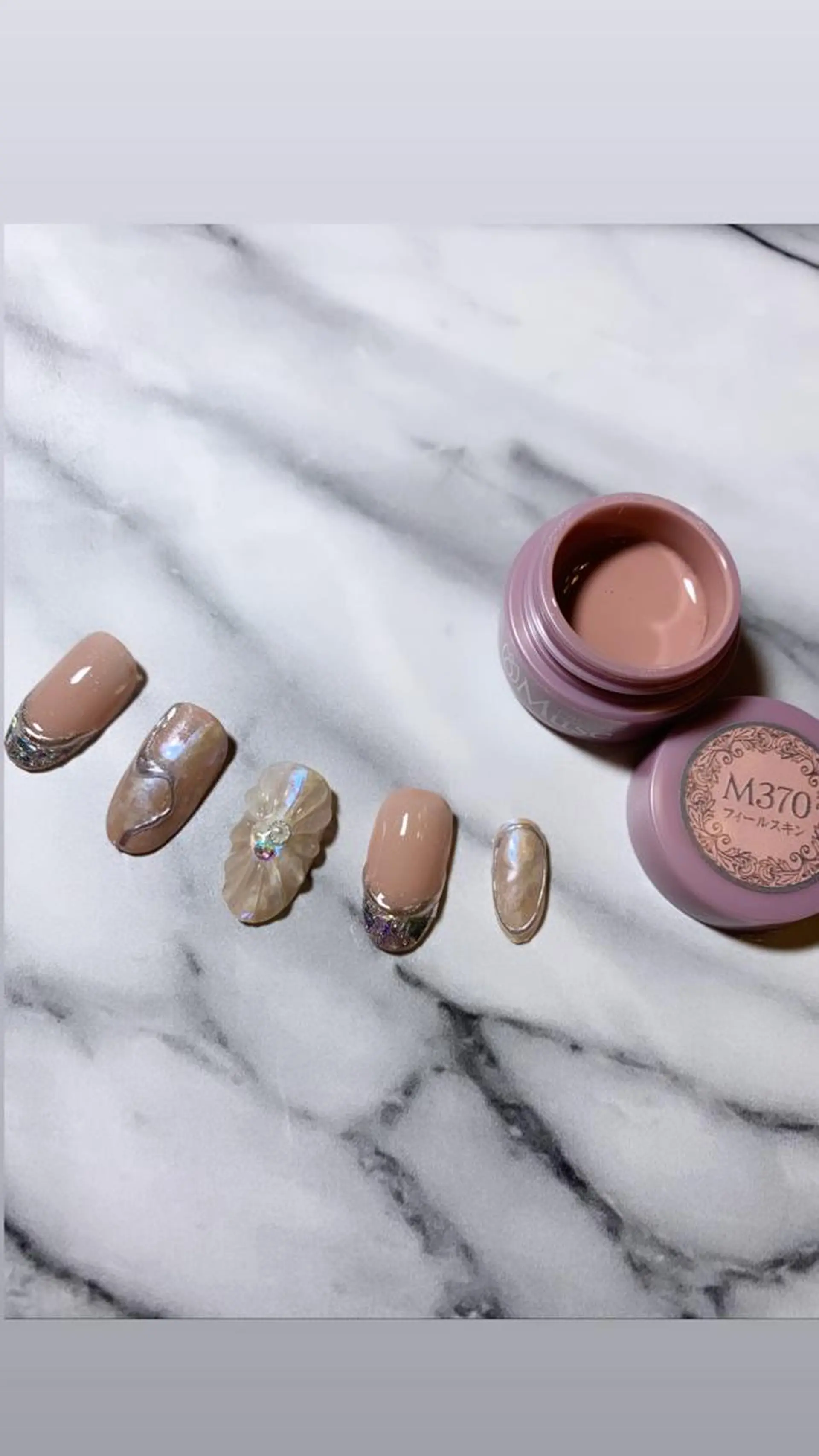 ネイル ﾈｲﾙﾙｰﾑﾘｯｶ 𝐦𝐚𝐲𝐮のネイルデザイン