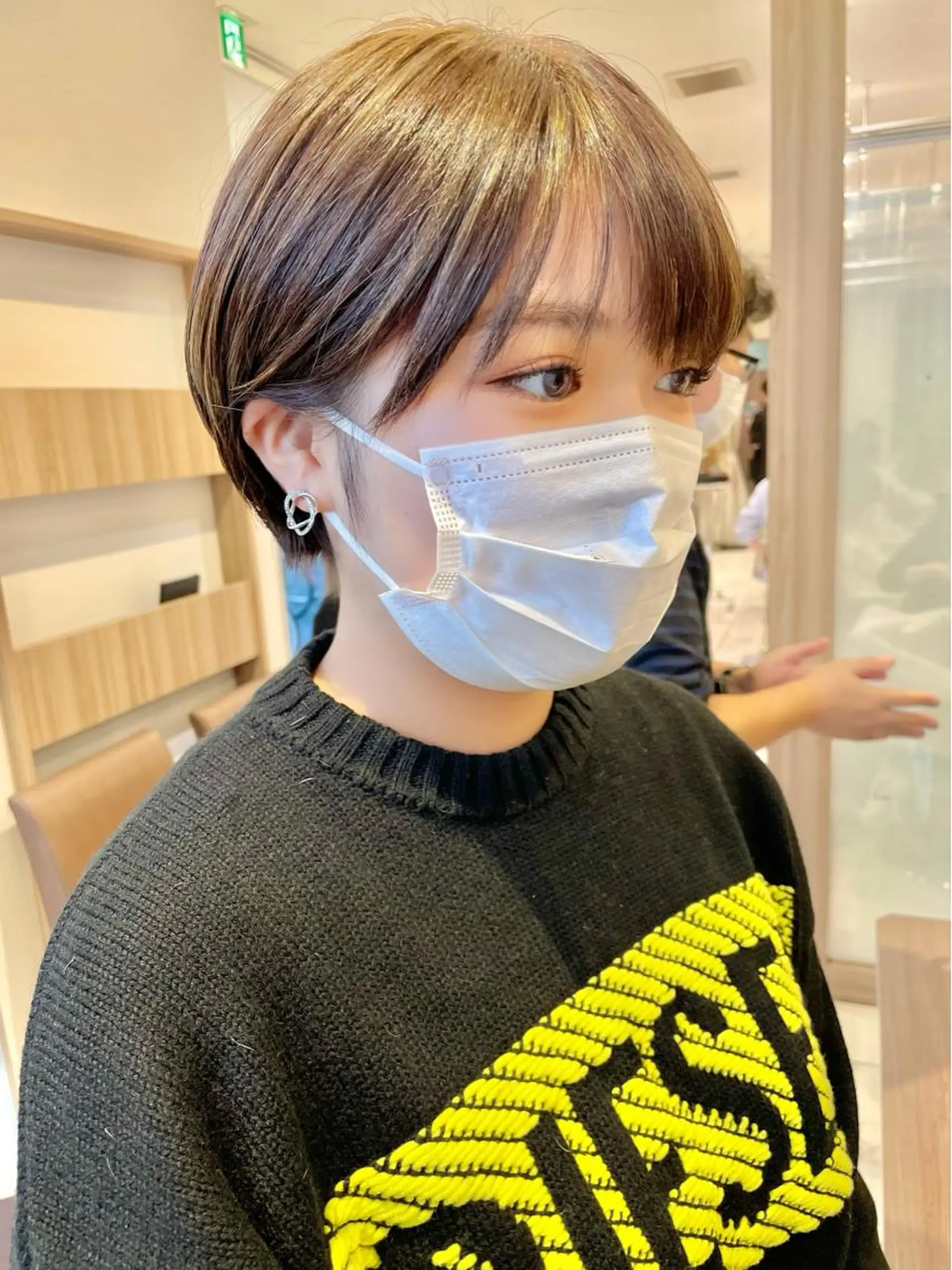 ショート 三鷹で1番ショート ボブをカットする新谷のヘアスタイル