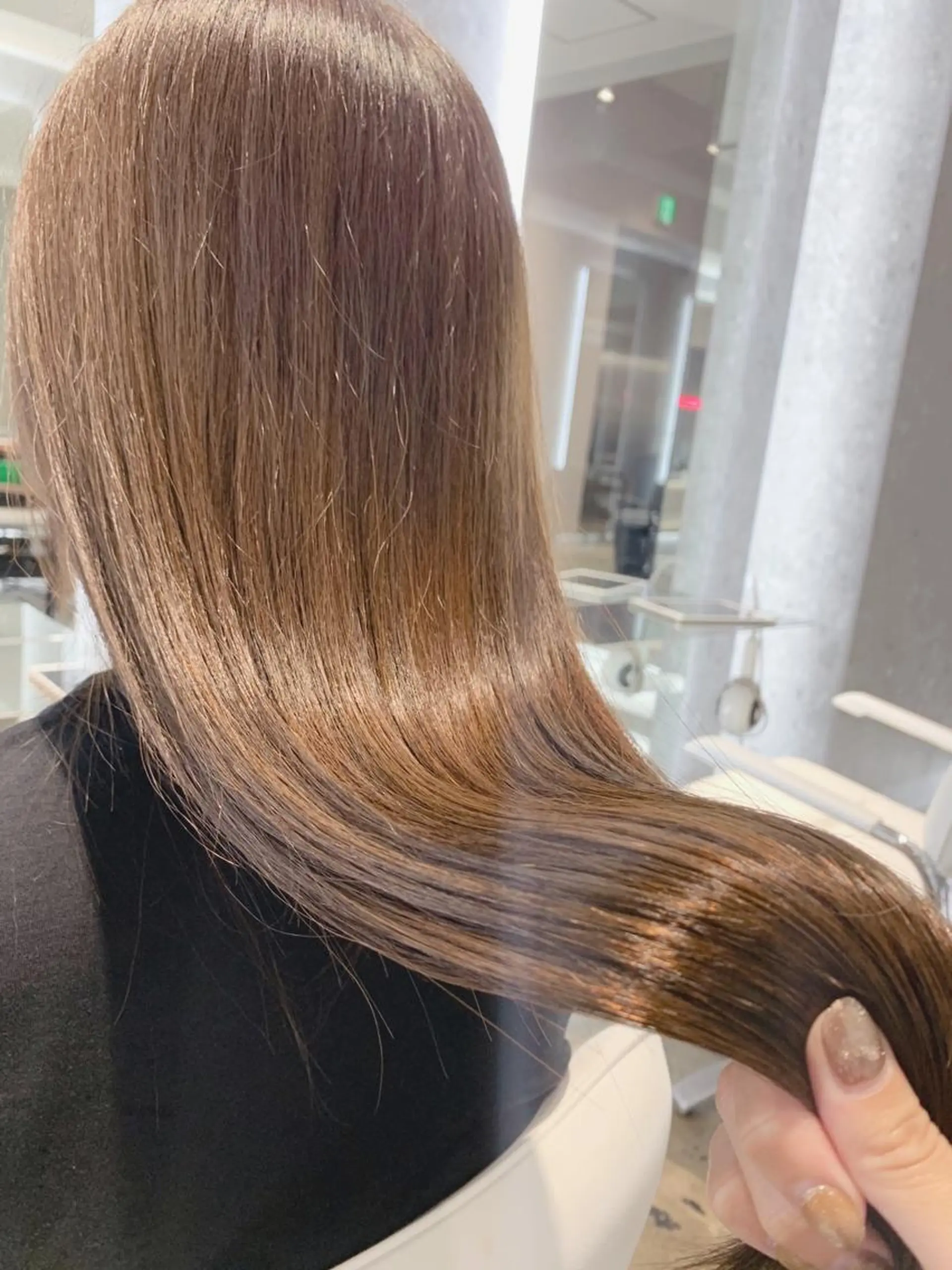 ロング カラー カット ヘアカラー トリートメント PHIDGE所属・山下 千明のヘアスタイル