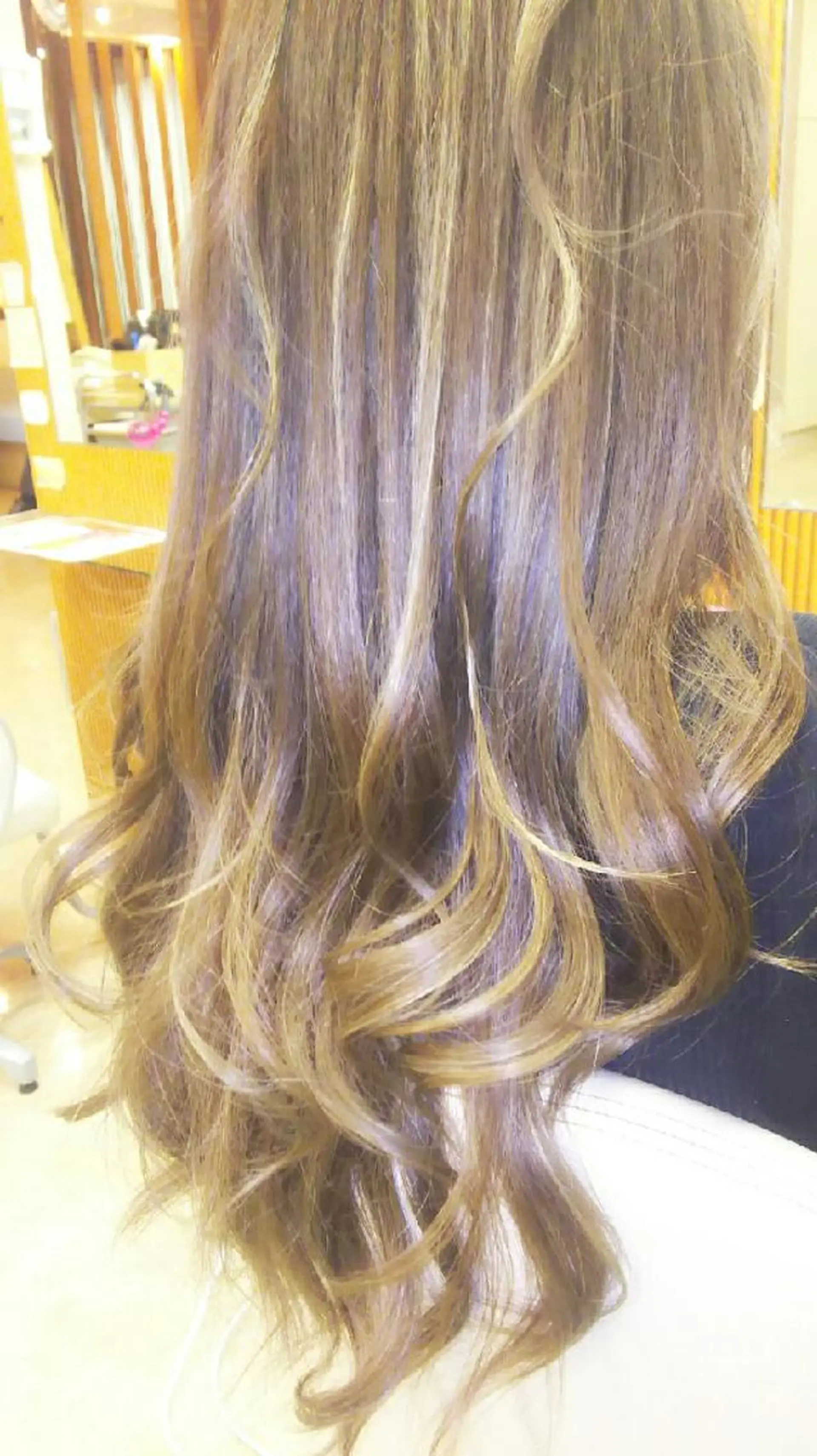 ロング カラー ハイライトカラー ハイライト 脇田 雄大のヘアスタイル