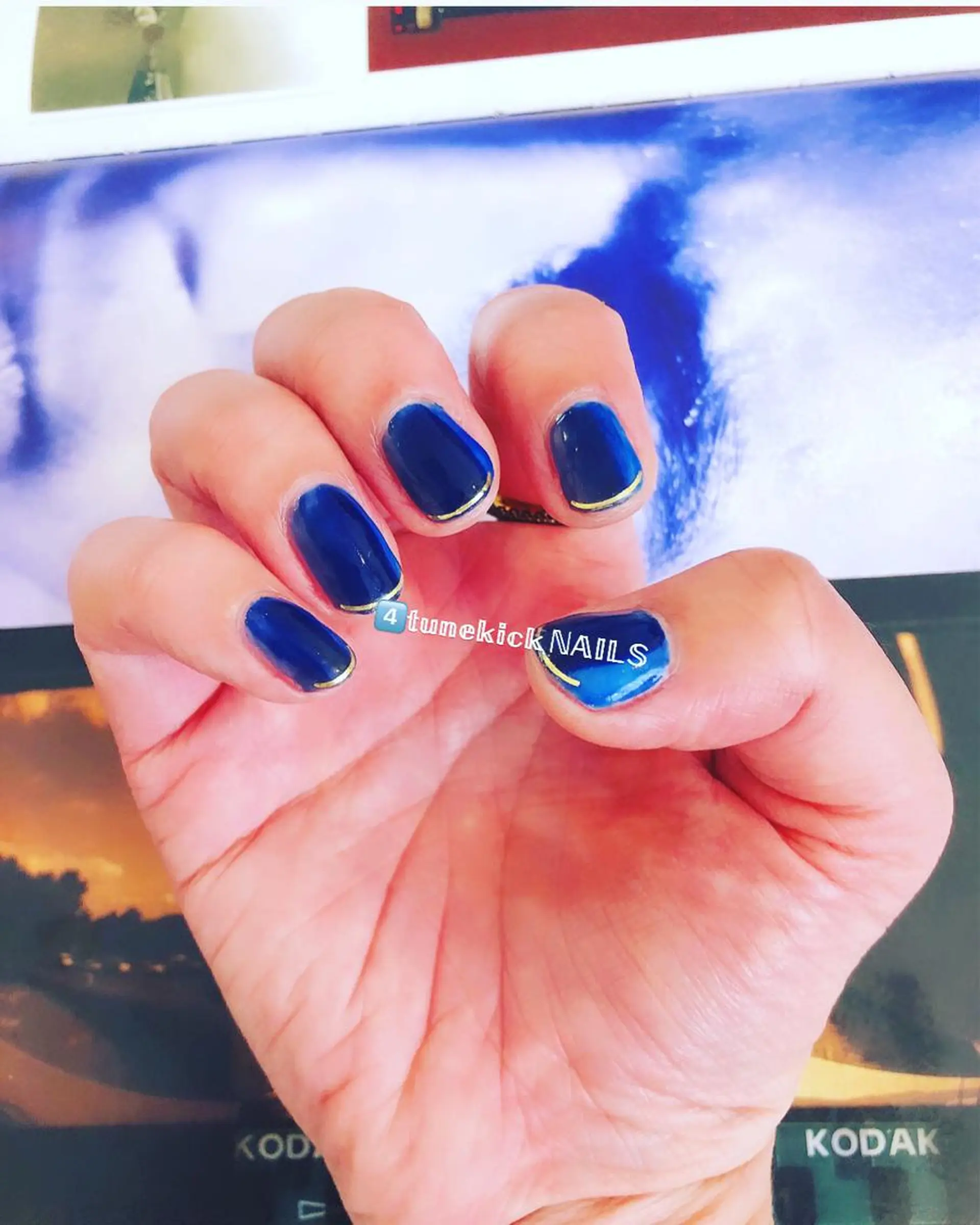 ネイル ブルー 4tunekick NAILS(フォーチュンキックネイルズ)所属・星野 淳子のネイルデザイン