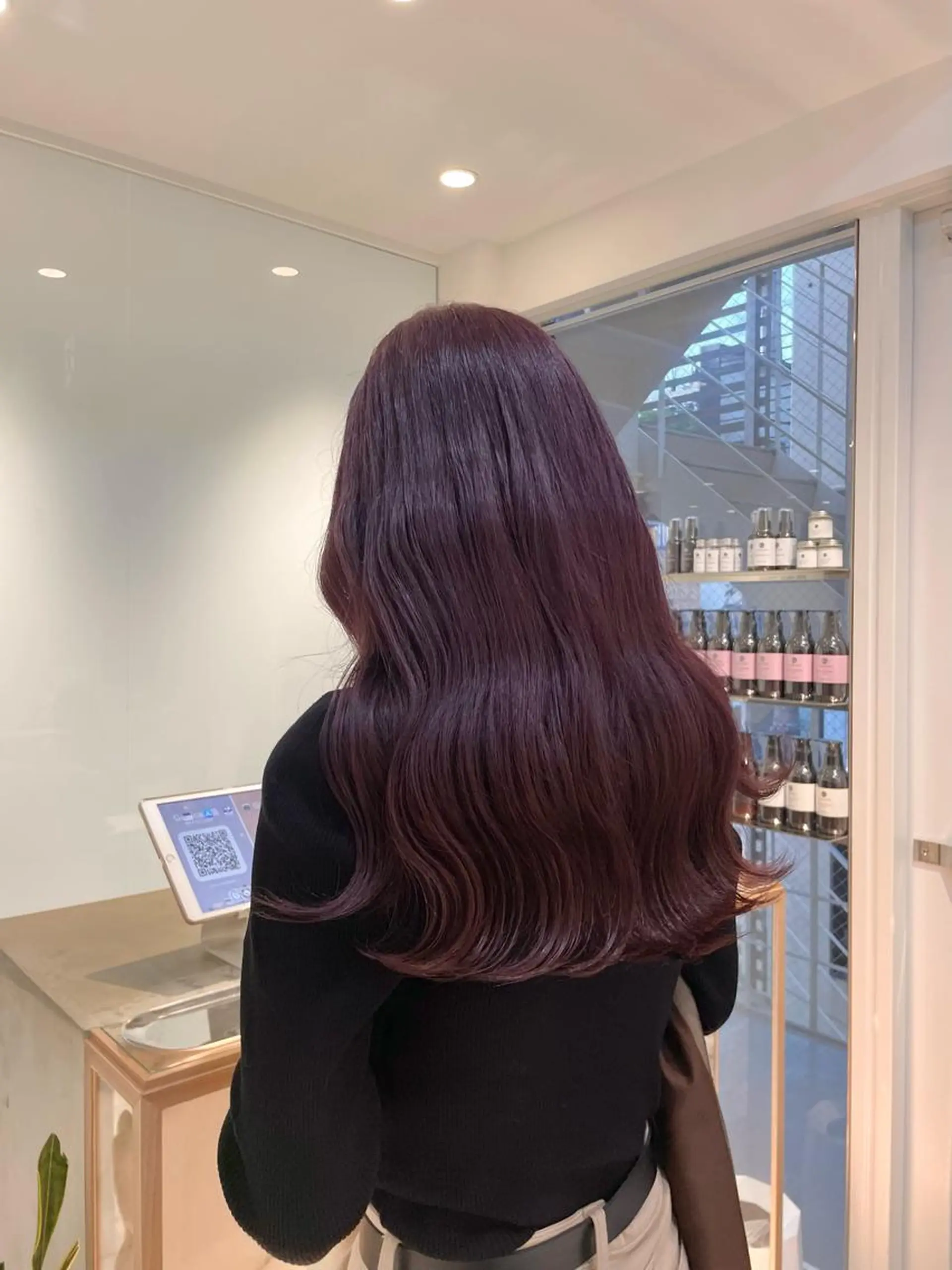 セミロング カラー ヘアカラー トリートメント ヘッドスパ ヘアセット miko🪽地毛風/ ハイトーン/レイヤーのヘアスタイル