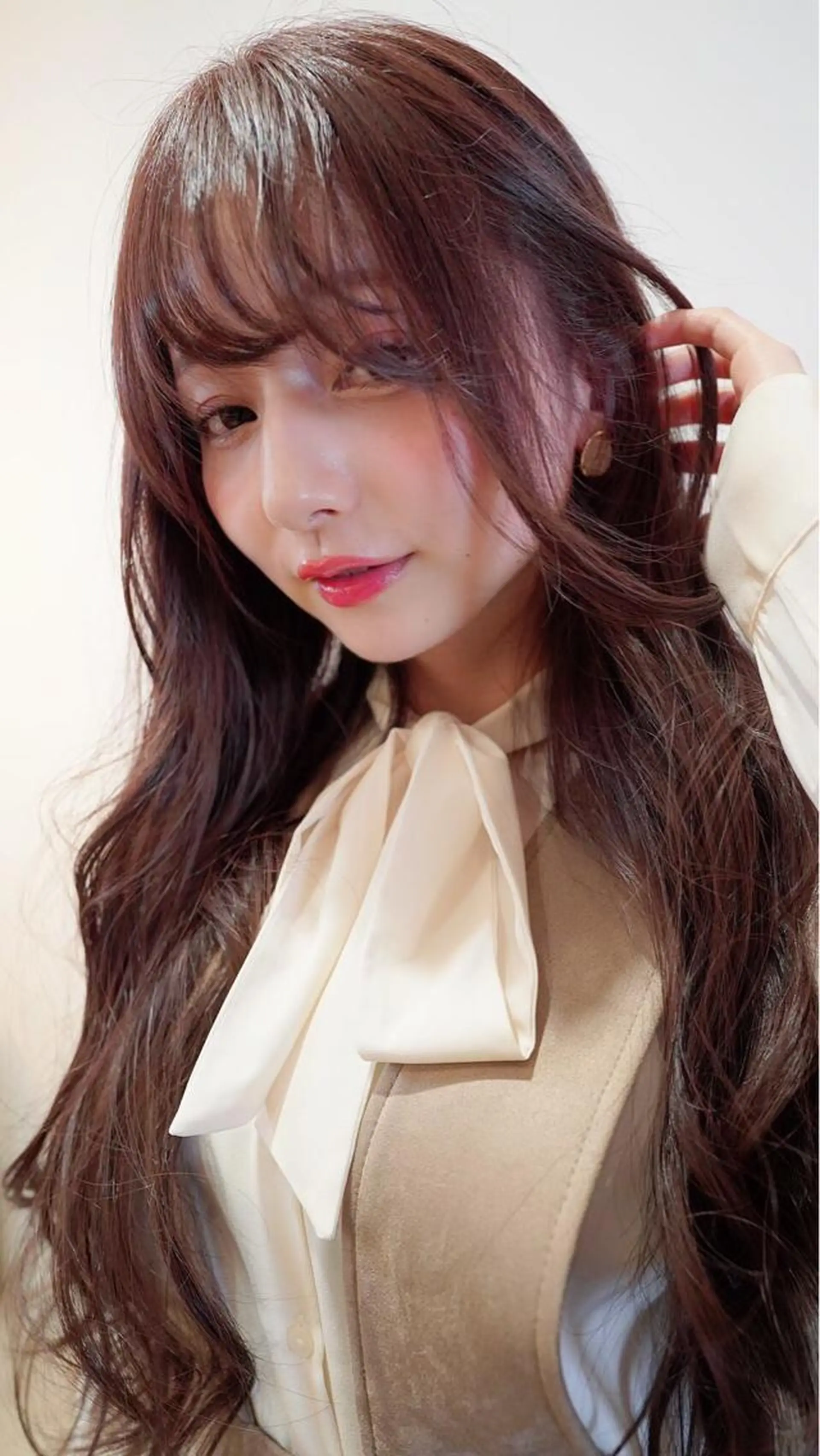 ロング カラー ブリーチ ブラウンカラー ブリーチなしカラー ピンクカラー ピンクブラウン ヘアカラー トリートメント Rina  のヘアスタイル