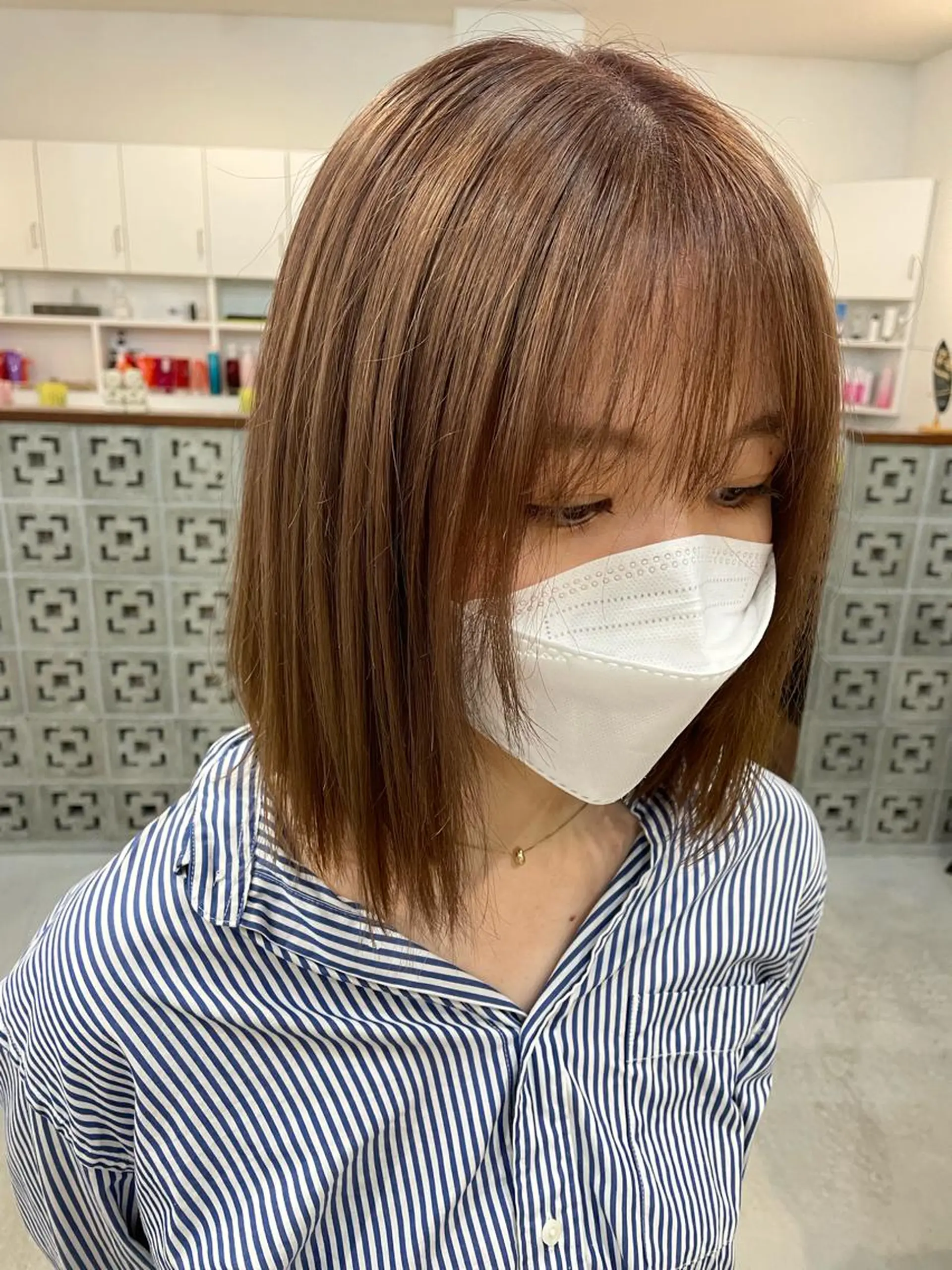 カラー ブリーチ カイリ /レイヤーカットのヘアスタイル