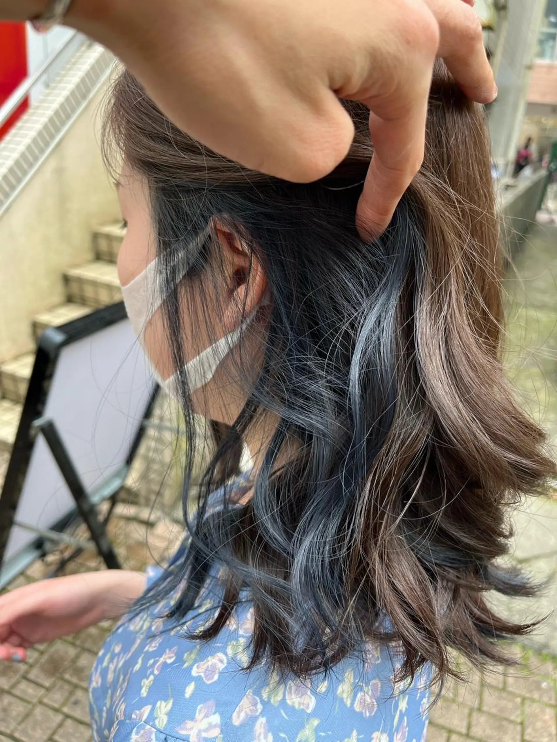 ミディアム カラー ショートボブ ボブレイヤー アッシュ バレイヤージュ ミストバング カット ヘアカラー トリートメント 原宿サロン代表 デザインカラー伊藤卓のヘアスタイル