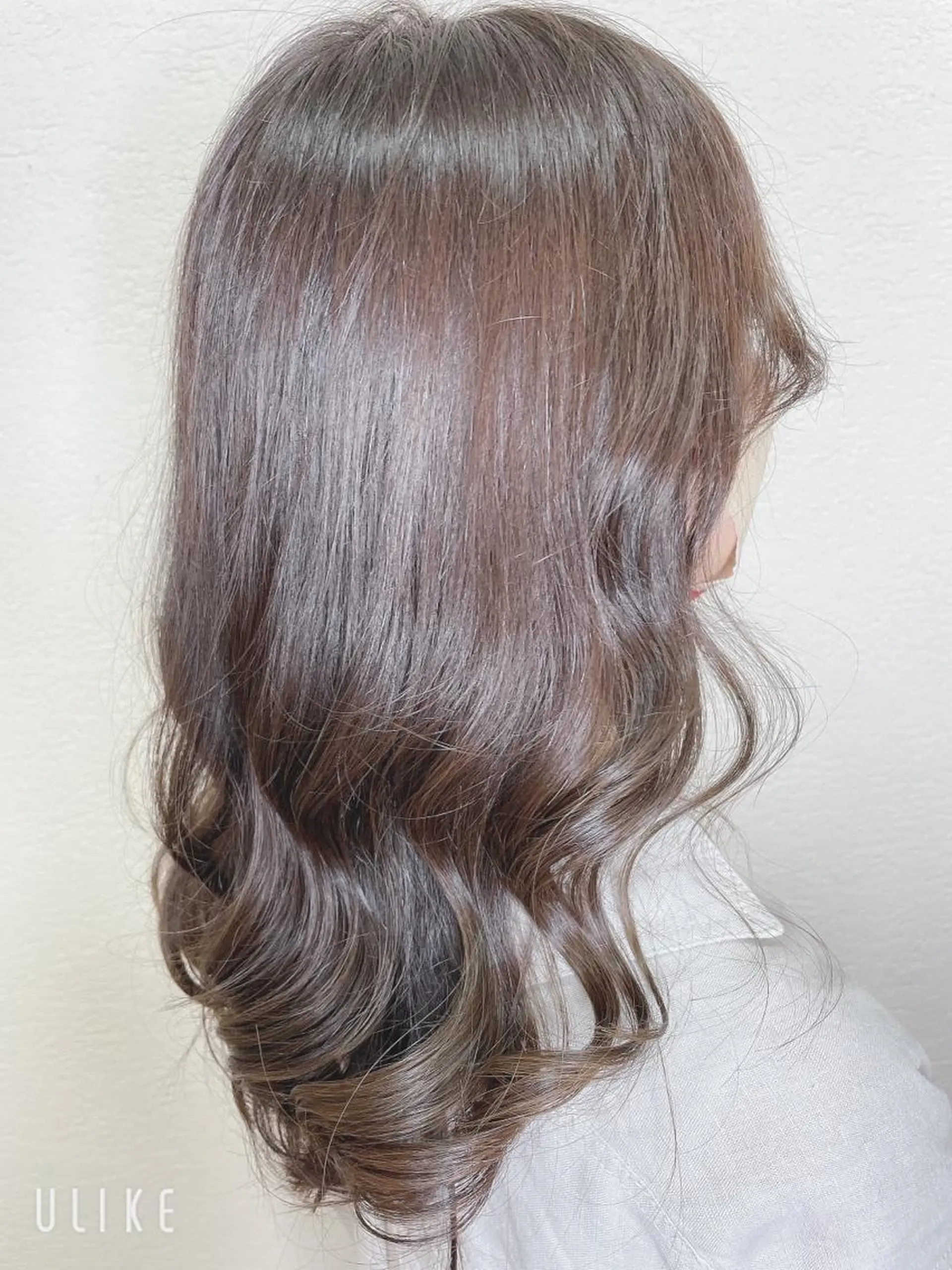 ロング アッシュ ヘアカラー ❣️モードケイズ塚口 和田一将のヘアスタイル