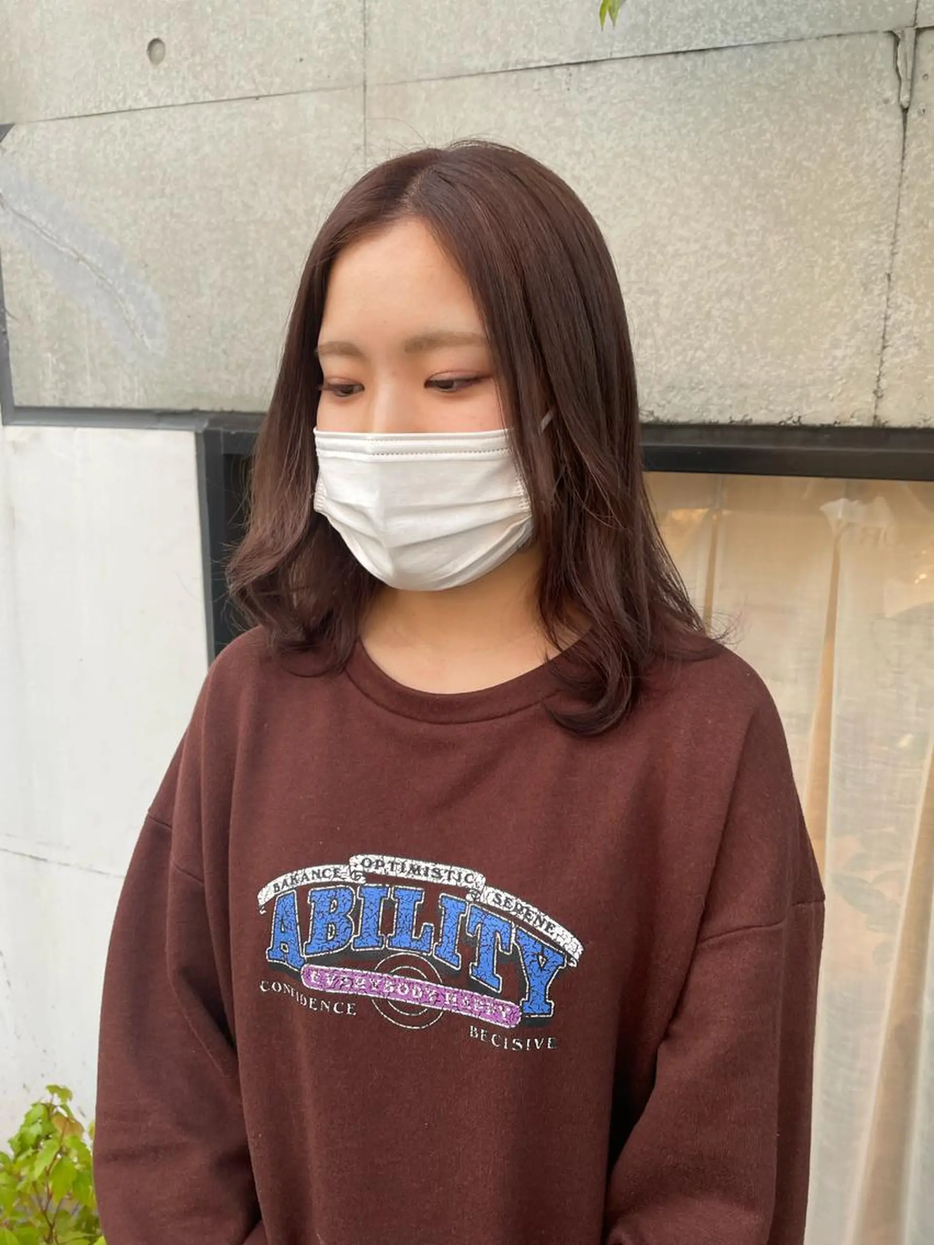 ミディアム カラー ピンクカラー 土屋 美賀のヘアスタイル