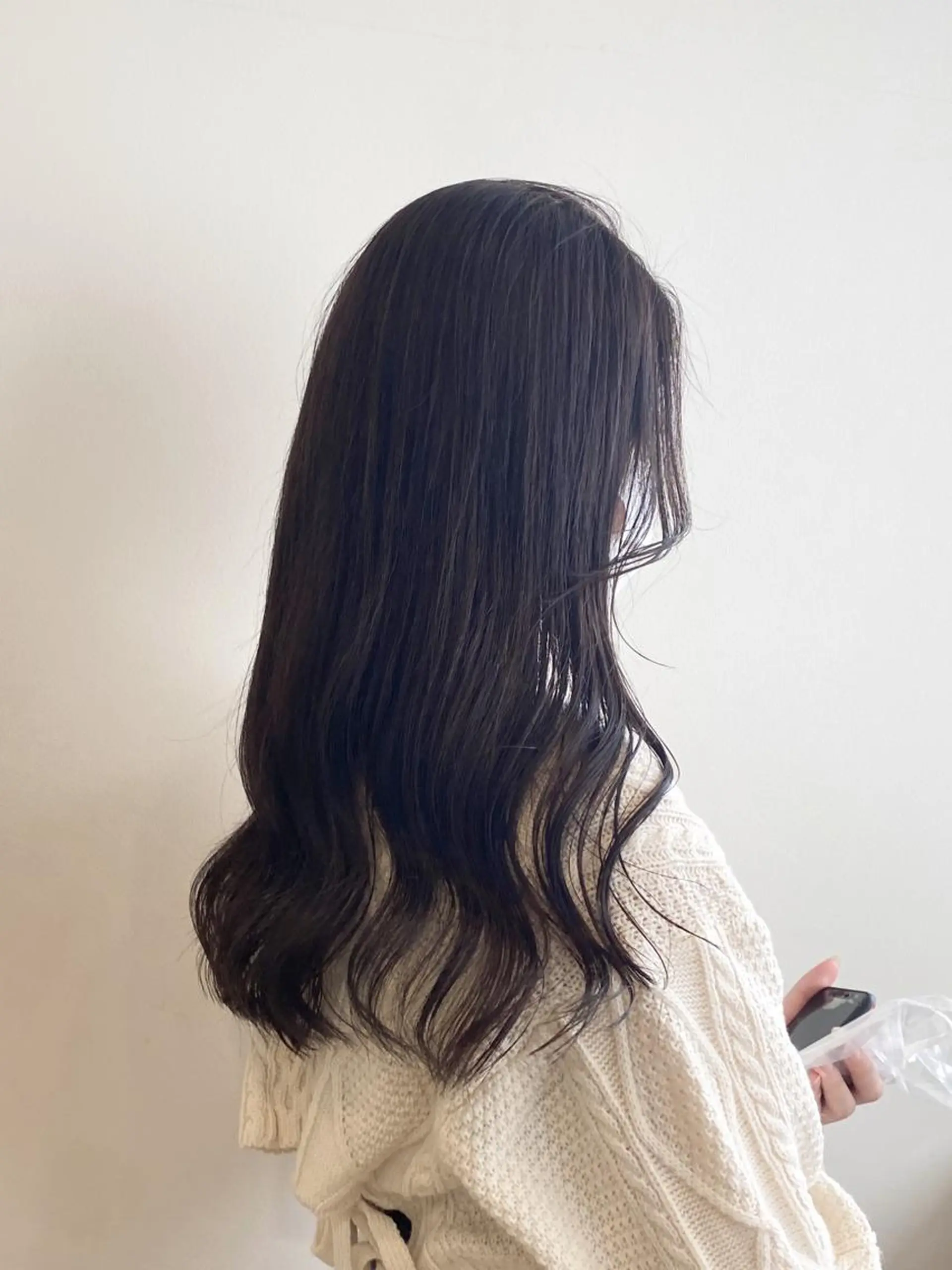 セミロング カラー ブルーカラー ブルーグレー ブルーグレージュ グレージュ カット ヘアカラー RIKA韓国ヘア/く びれヘア/上品カラーのヘアスタイル