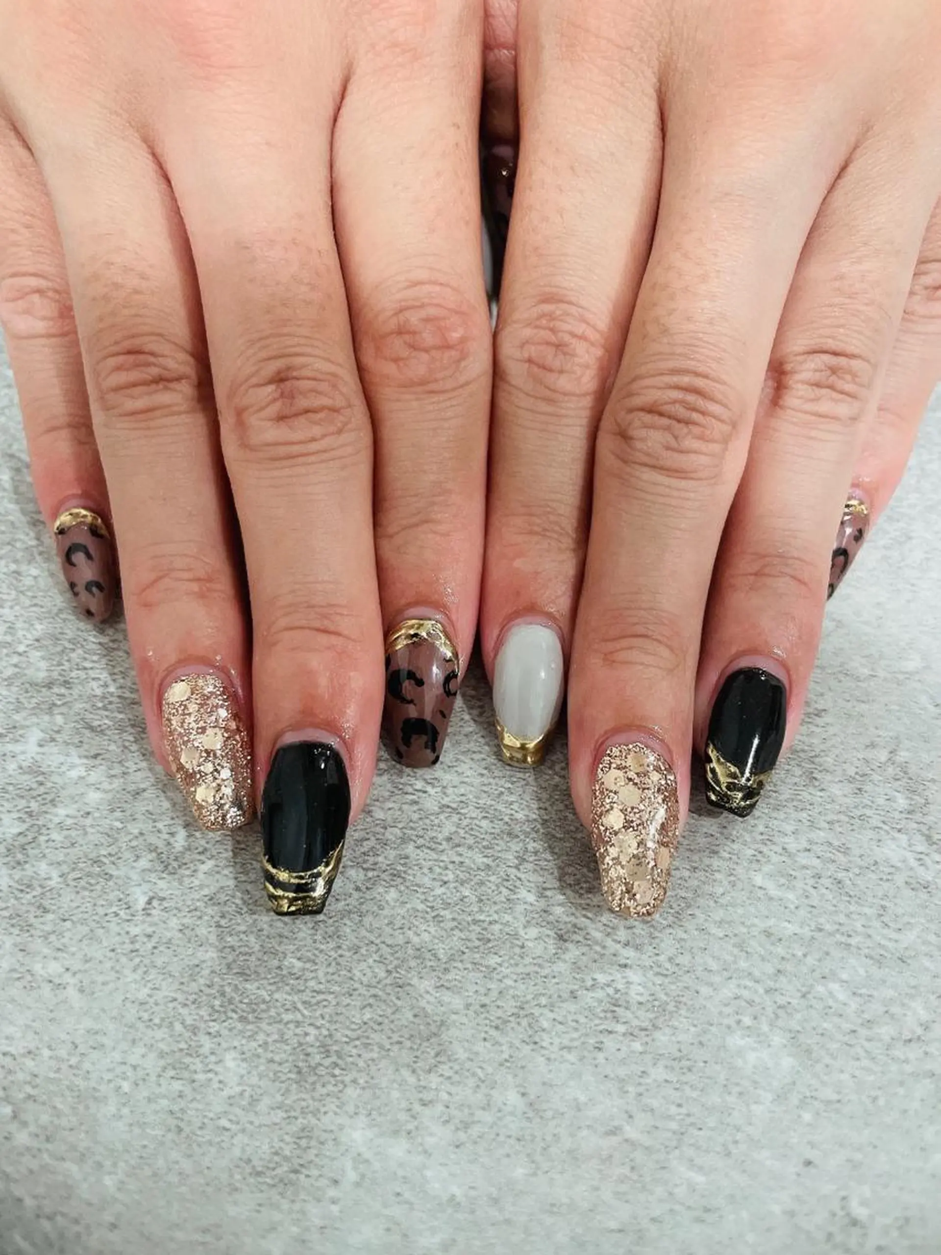 ネイル 持ち込み Raviliss ♡のネイルデザイン