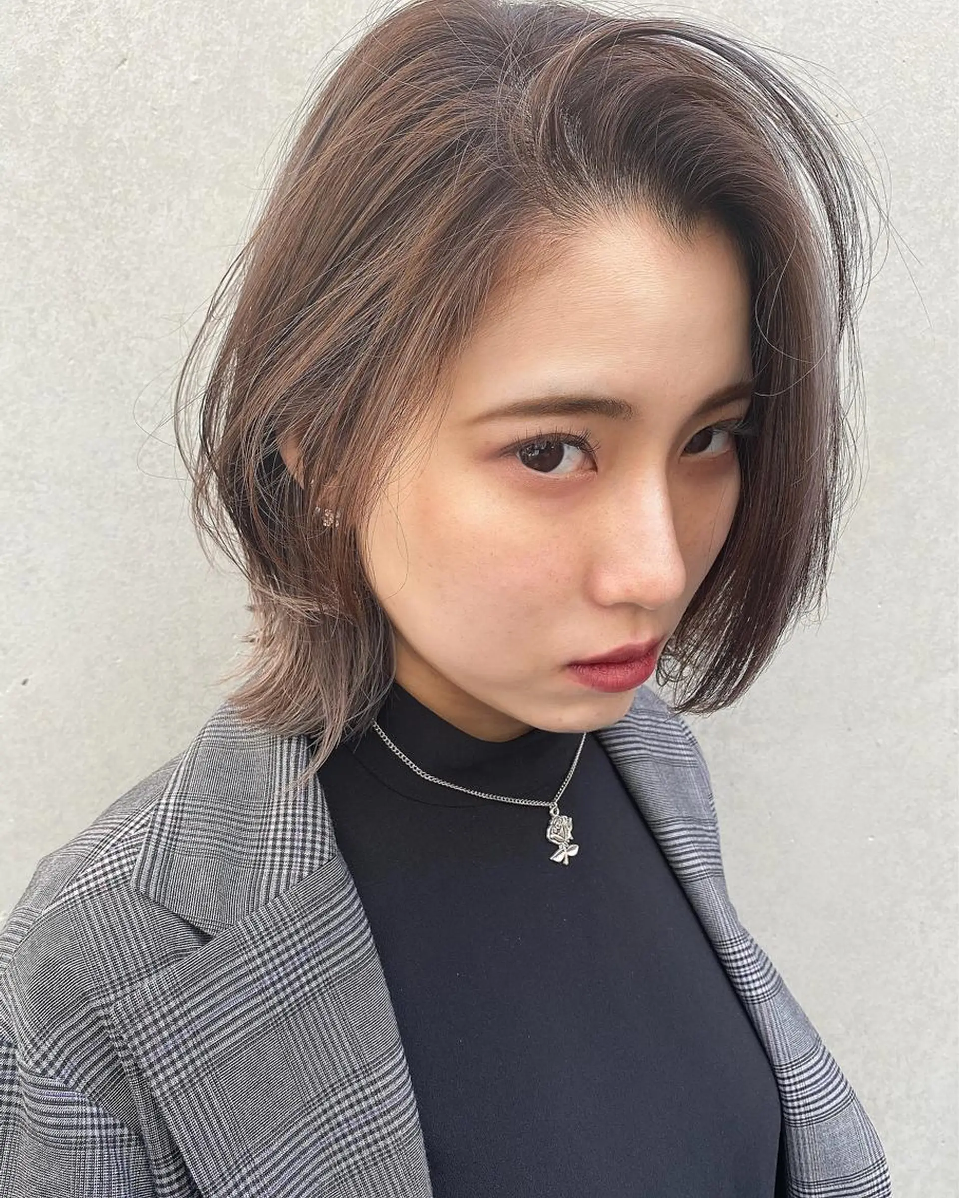 ミディアム カラー ウルフカット ハッシュカット/七海のヘアスタイル