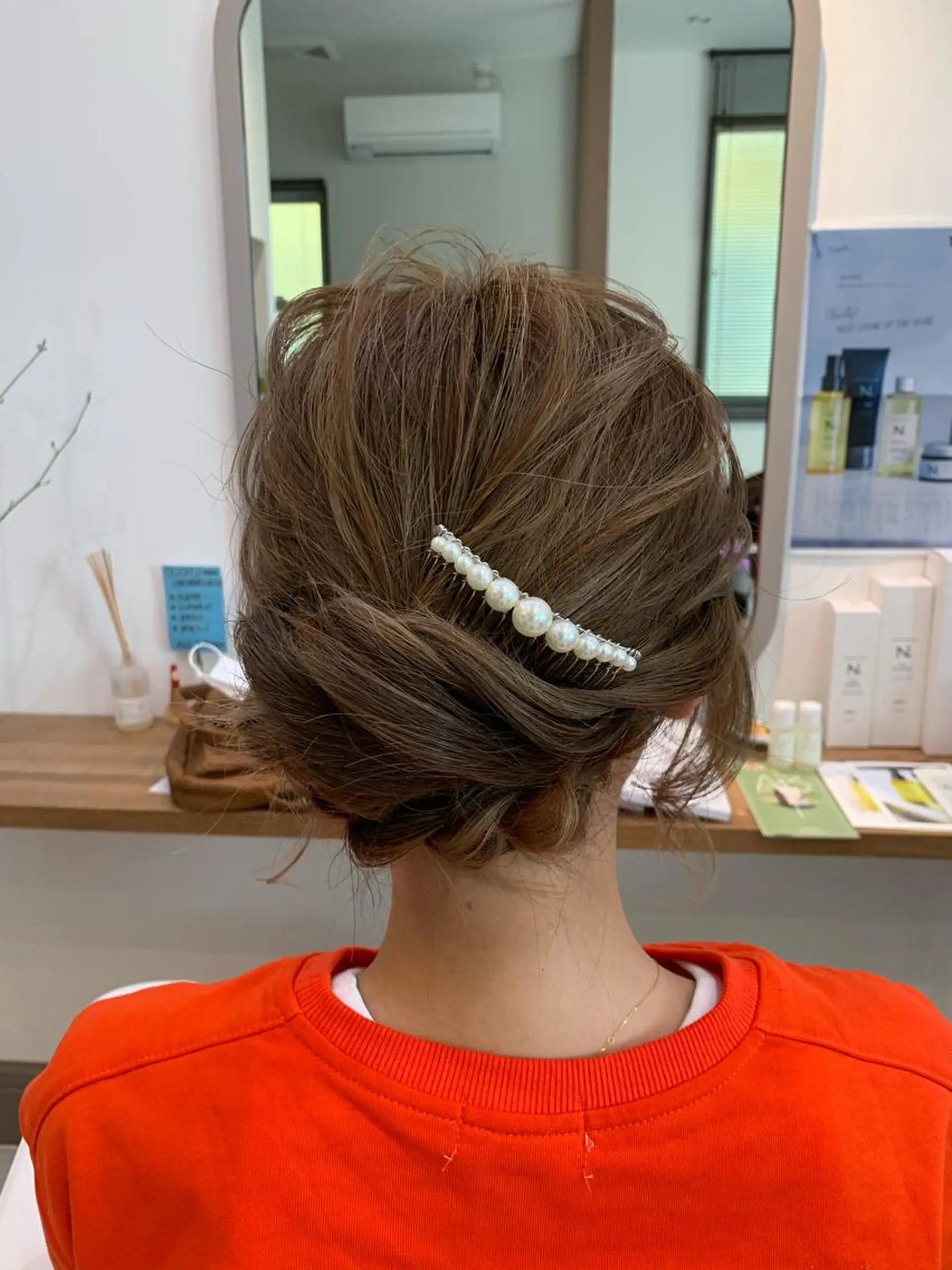 ミディアム ヘアアレンジ ALLURE hair&esteの眉毛・アイブロウイメージ