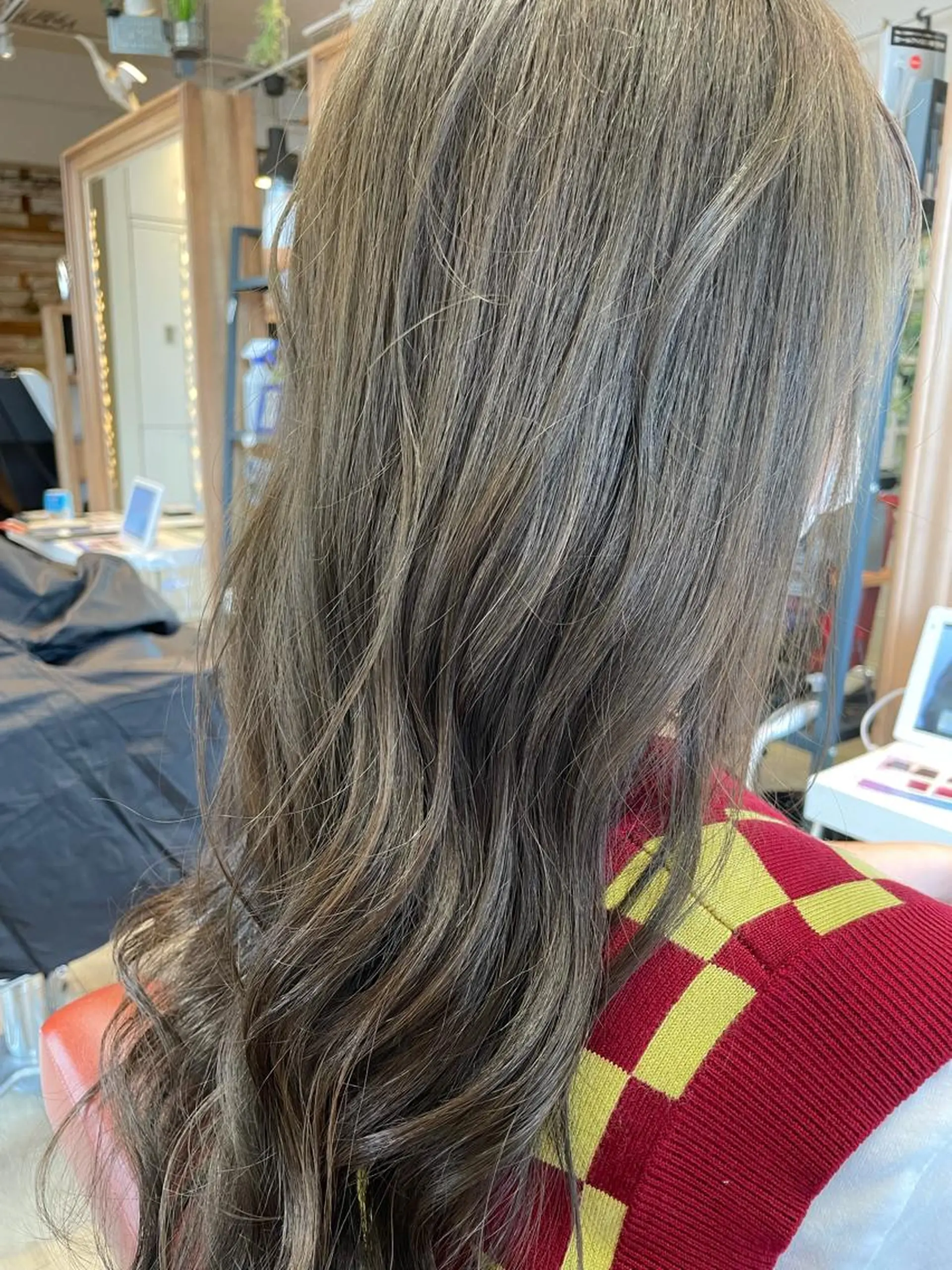 ロング カラー ✨横須賀髪質改善✨️ 加藤 百音のヘアスタイル