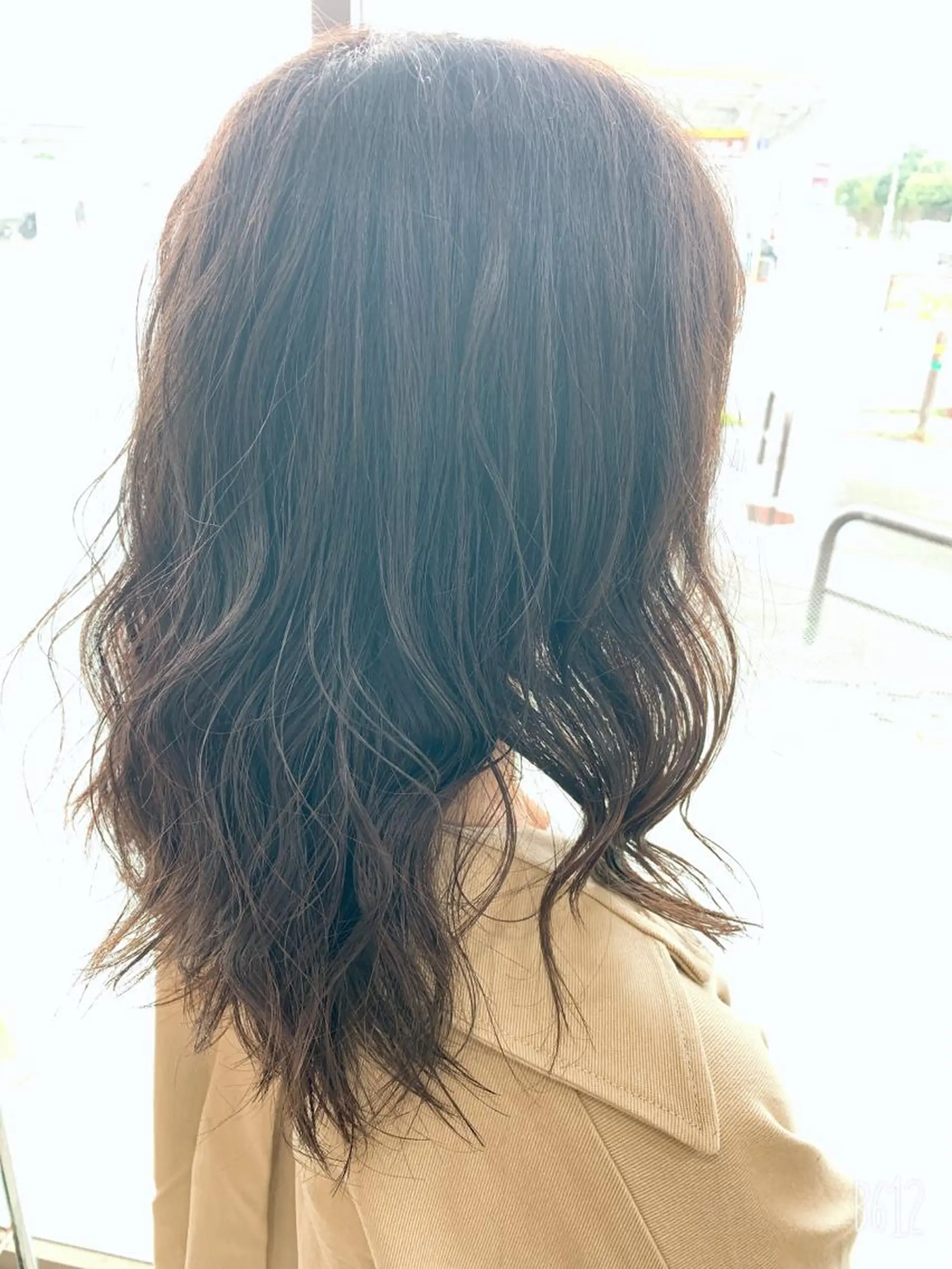 ミディアム カラー 白髪ぼかしハイライト 柳川拓哉のヘアスタイル