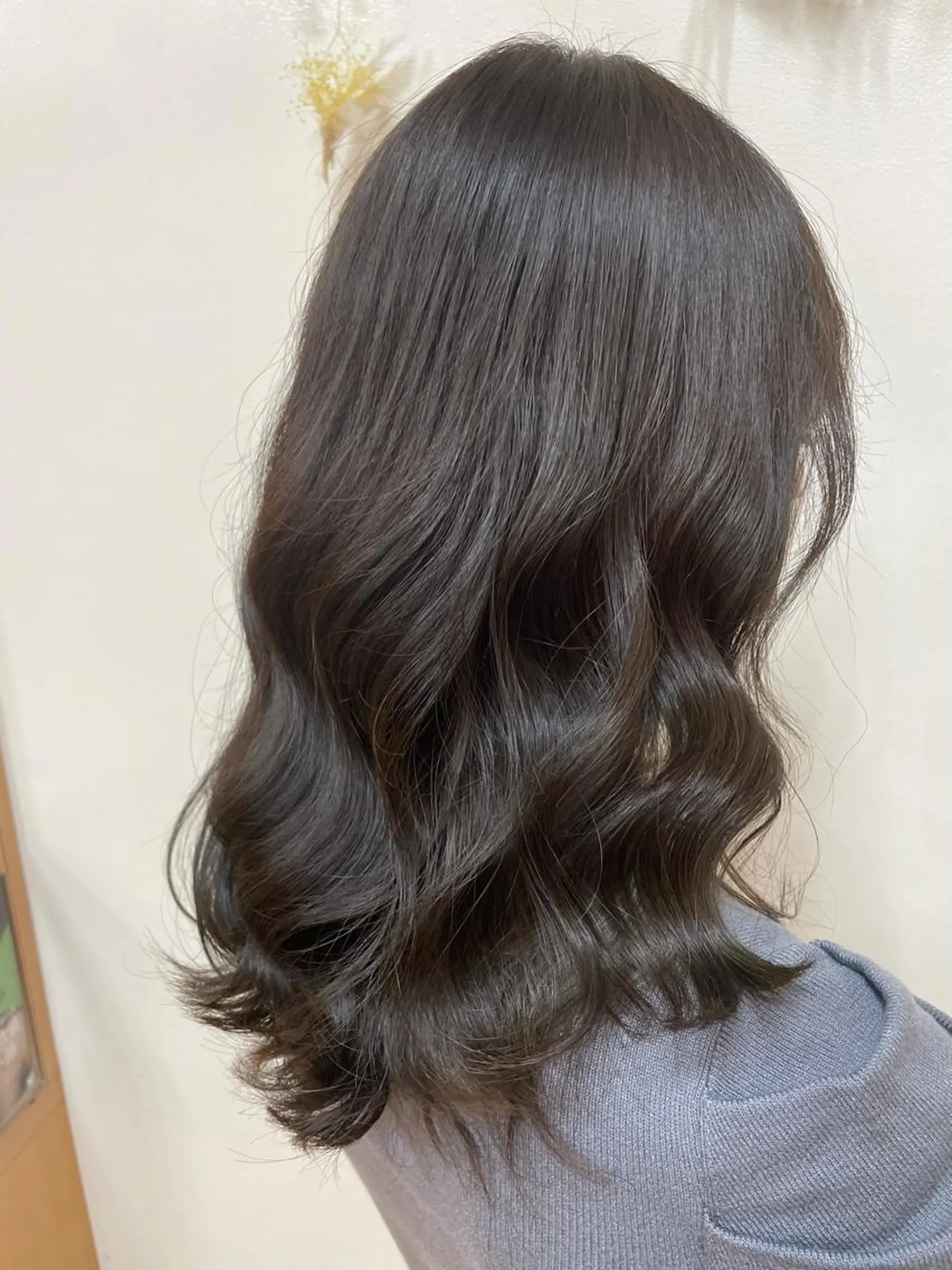 ミディアム 韓国ヘア 🤍中西麻友🤍のヘアスタイル