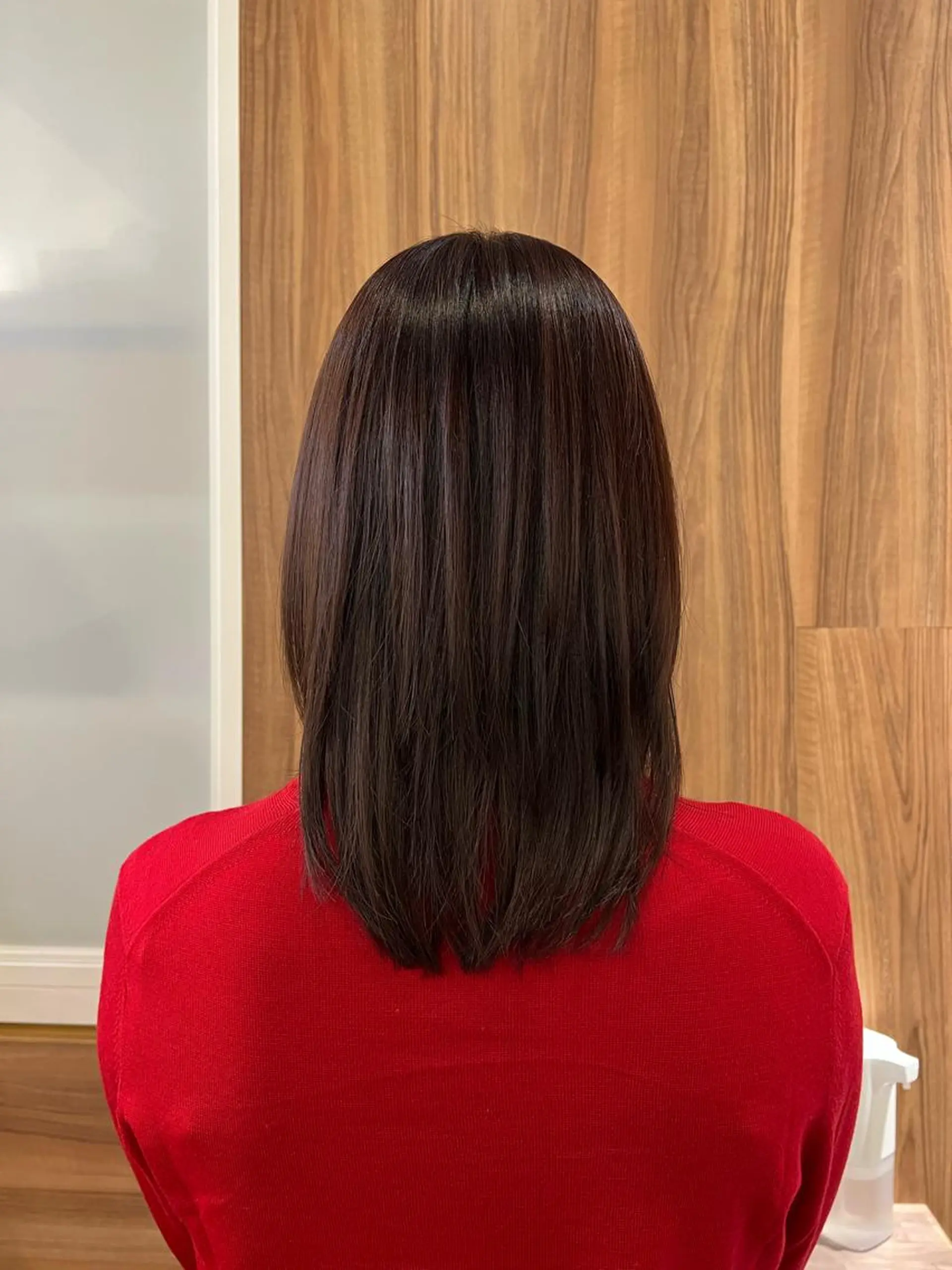 セミロング カラー カワハラ ヒナコのヘアスタイル