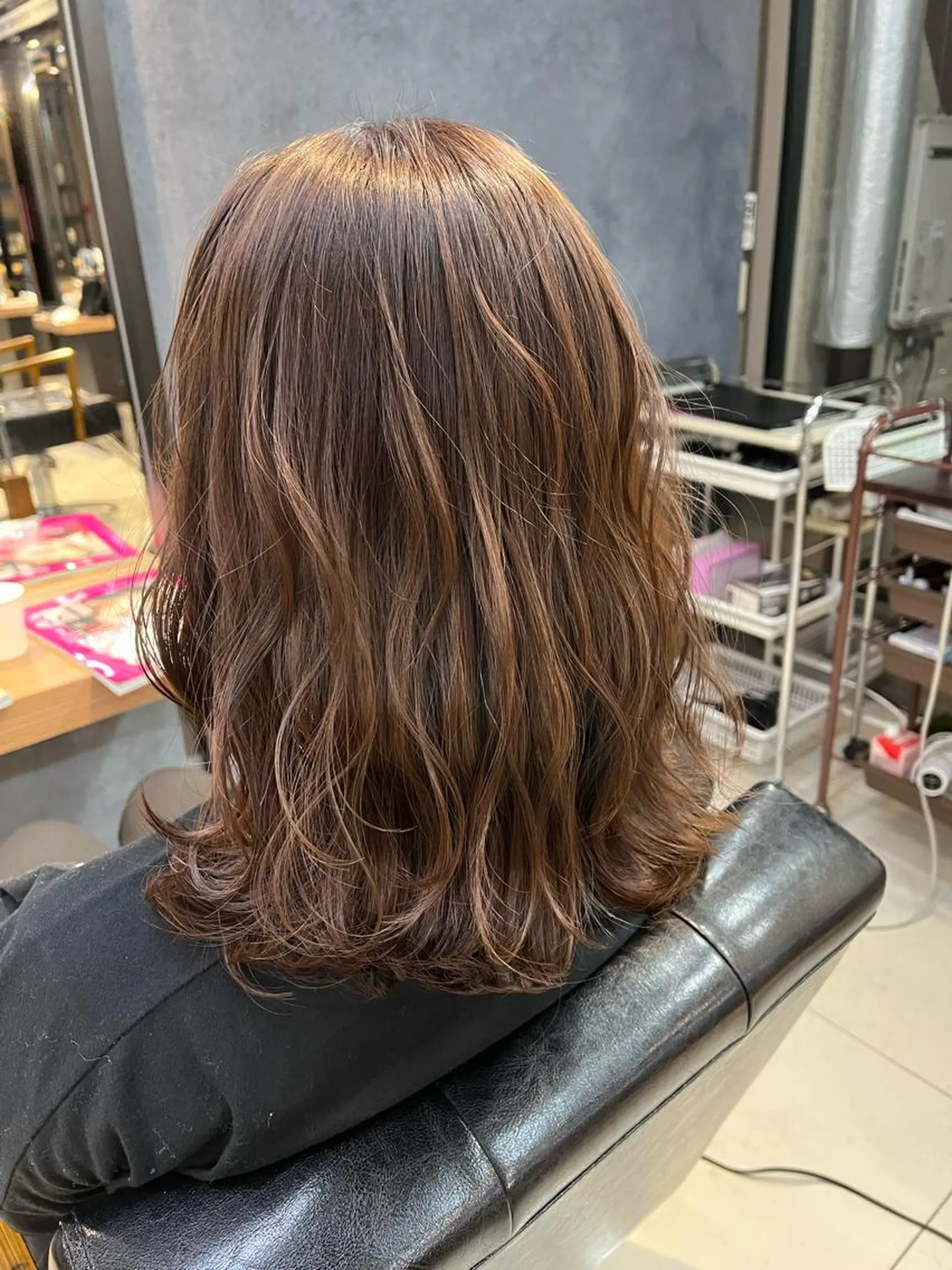 セミロング カラー ヘアアレンジ メンズ キッズ ネイル マツエク・マツパ アイブロウ ヘアカラー トリートメント GO TODAY SHAiRE SALON所属・透明感カラー🤎 ゆりのヘアスタイル