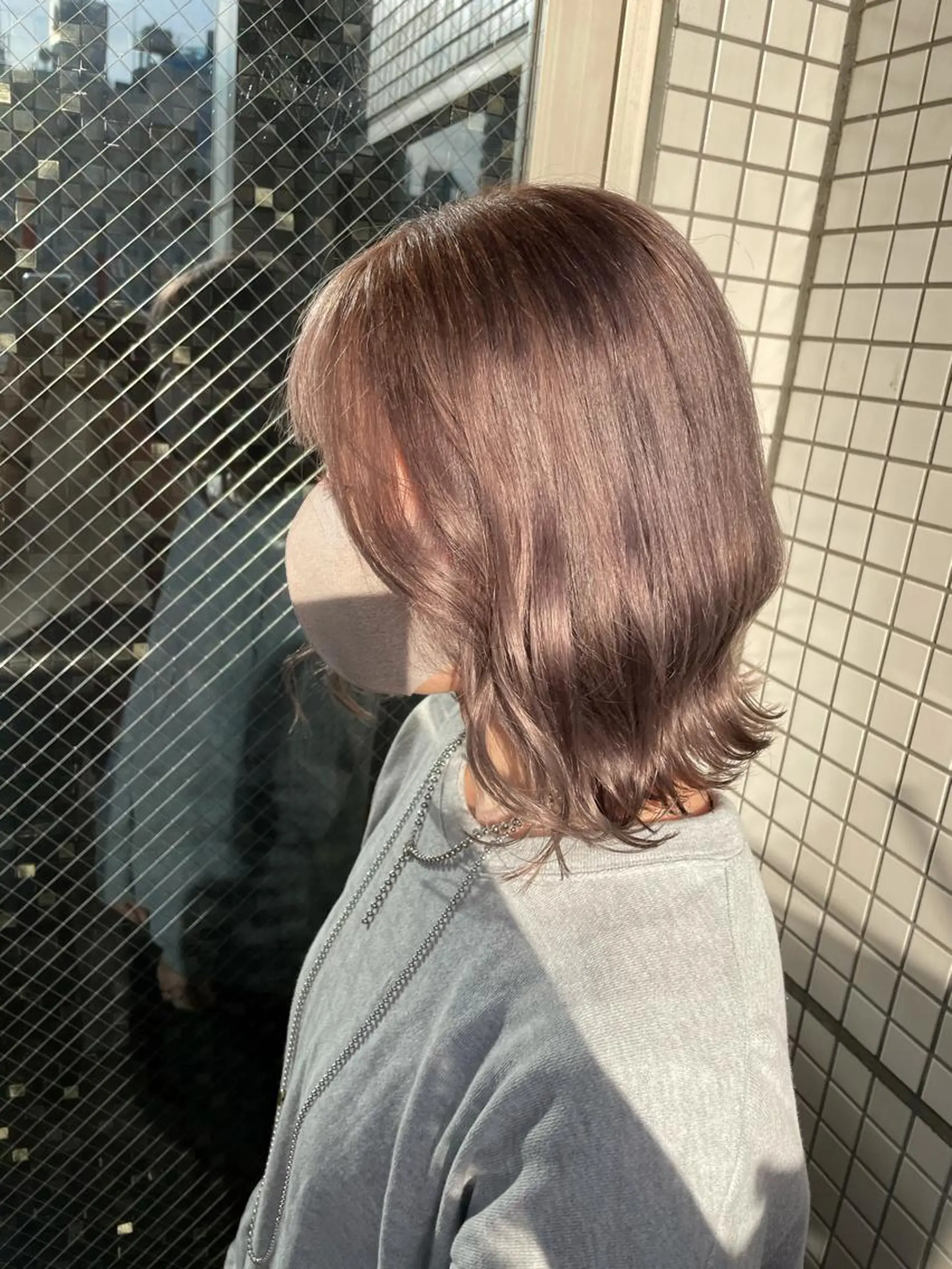 ミディアム カラー ベージュカラー ピンクカラー ピンクベージュ 女性リピ90%🍨 🩷佐藤みずきのヘアスタイル