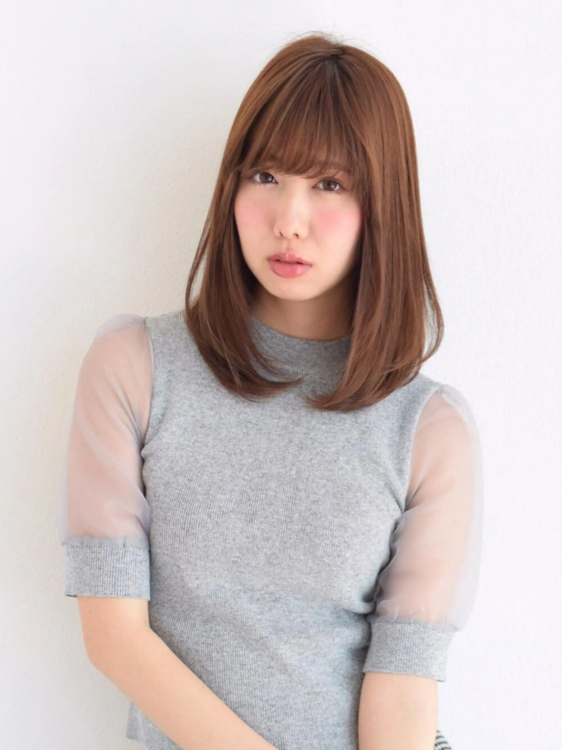 ミディアム カラー カット ヘアカラー 高木 麻知子のヘアスタイル