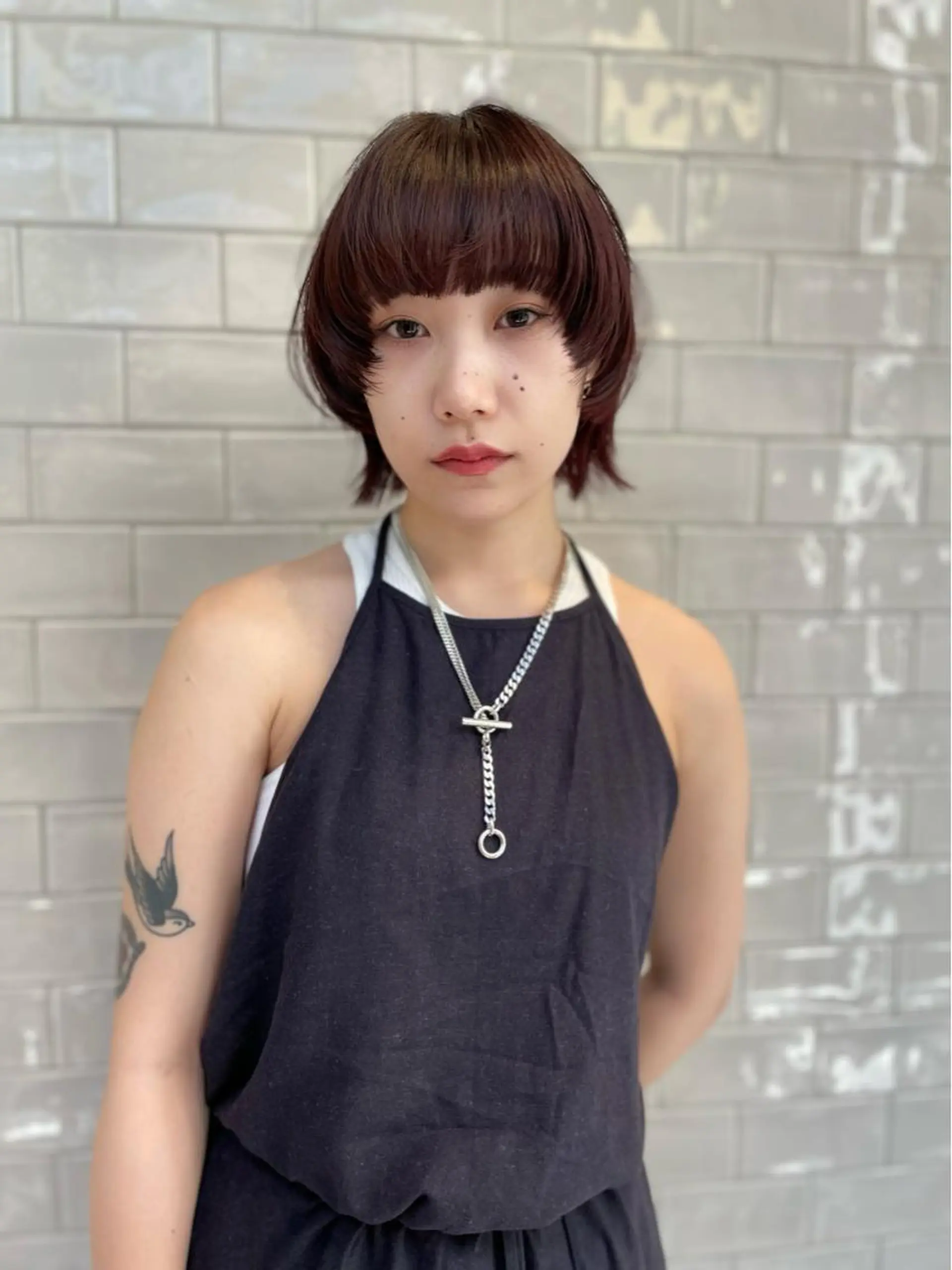 ショート カラー ブリーチ🪡 ボブ🧶レイヤーのヘアスタイル