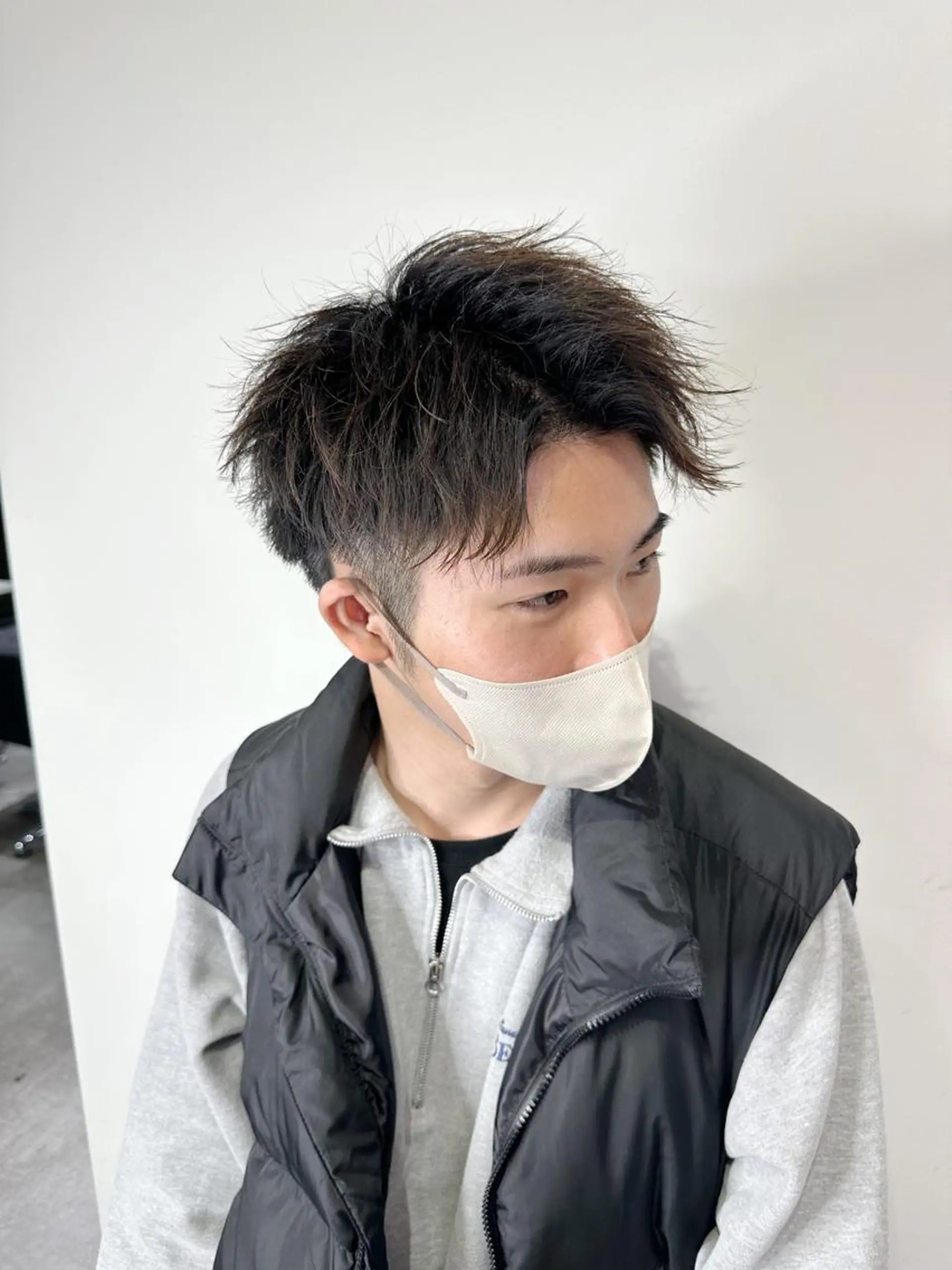 ショート 外国人風カラー ハイライト レイヤーカット ショートヘア 師藤 達也のヘアスタイル