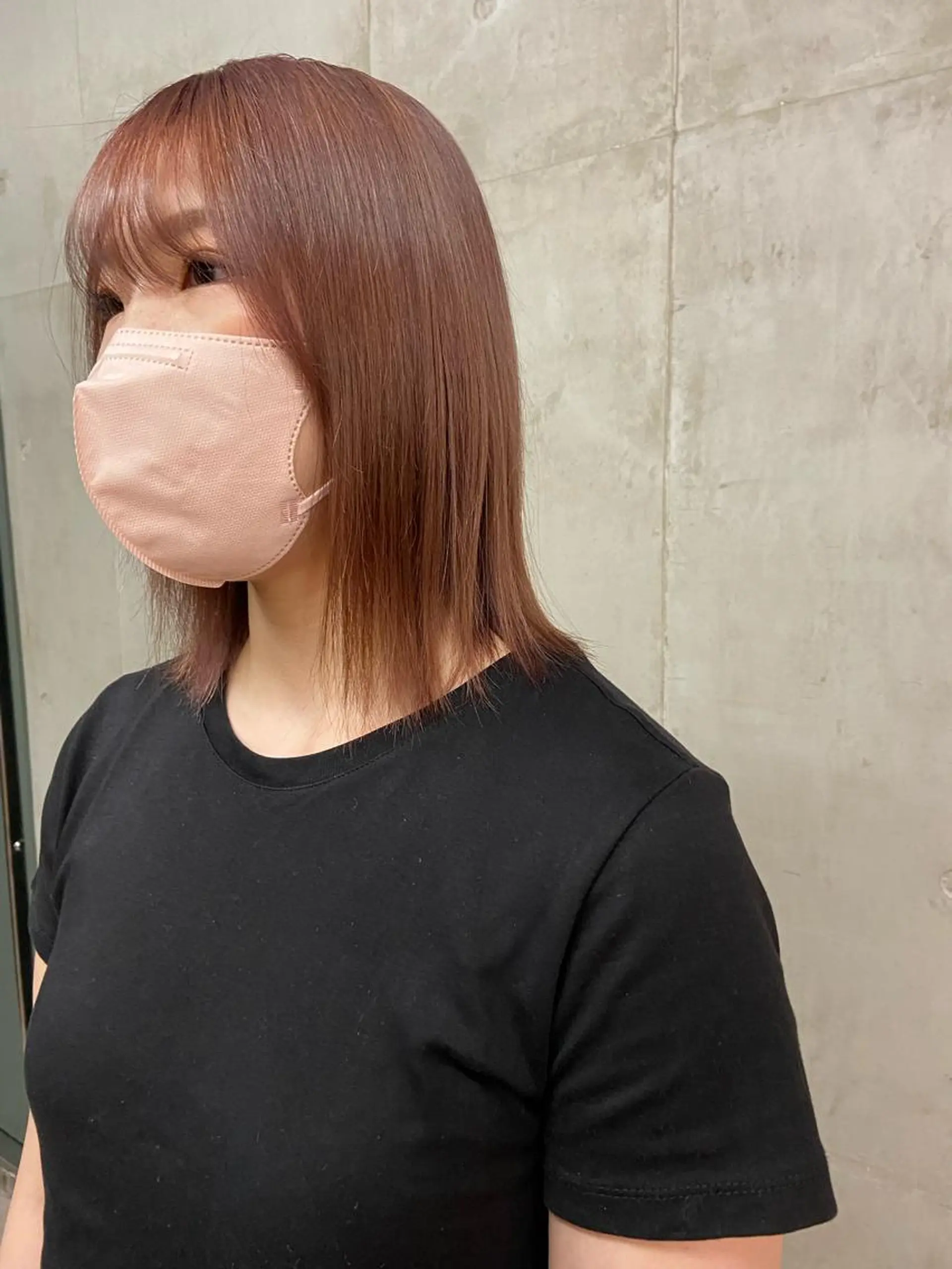 ミディアム カラー SALTWATER AYARIのヘアスタイル