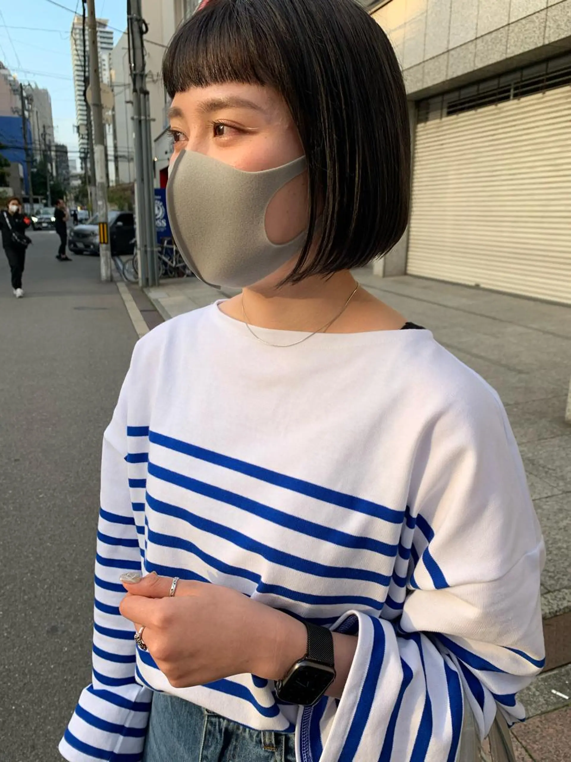 ショート ボブ オン眉 伊藤 拓哉のヘアスタイル