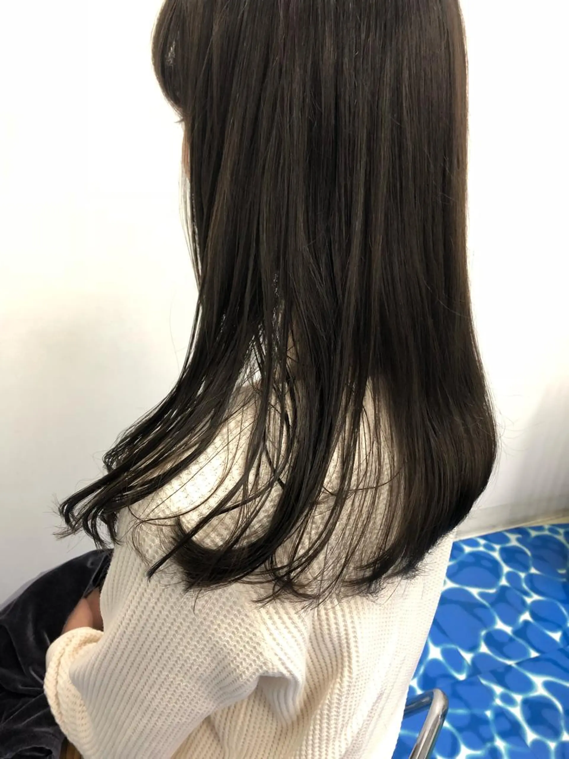 セミロング カラー CoCooN Hiromiのヘアスタイル