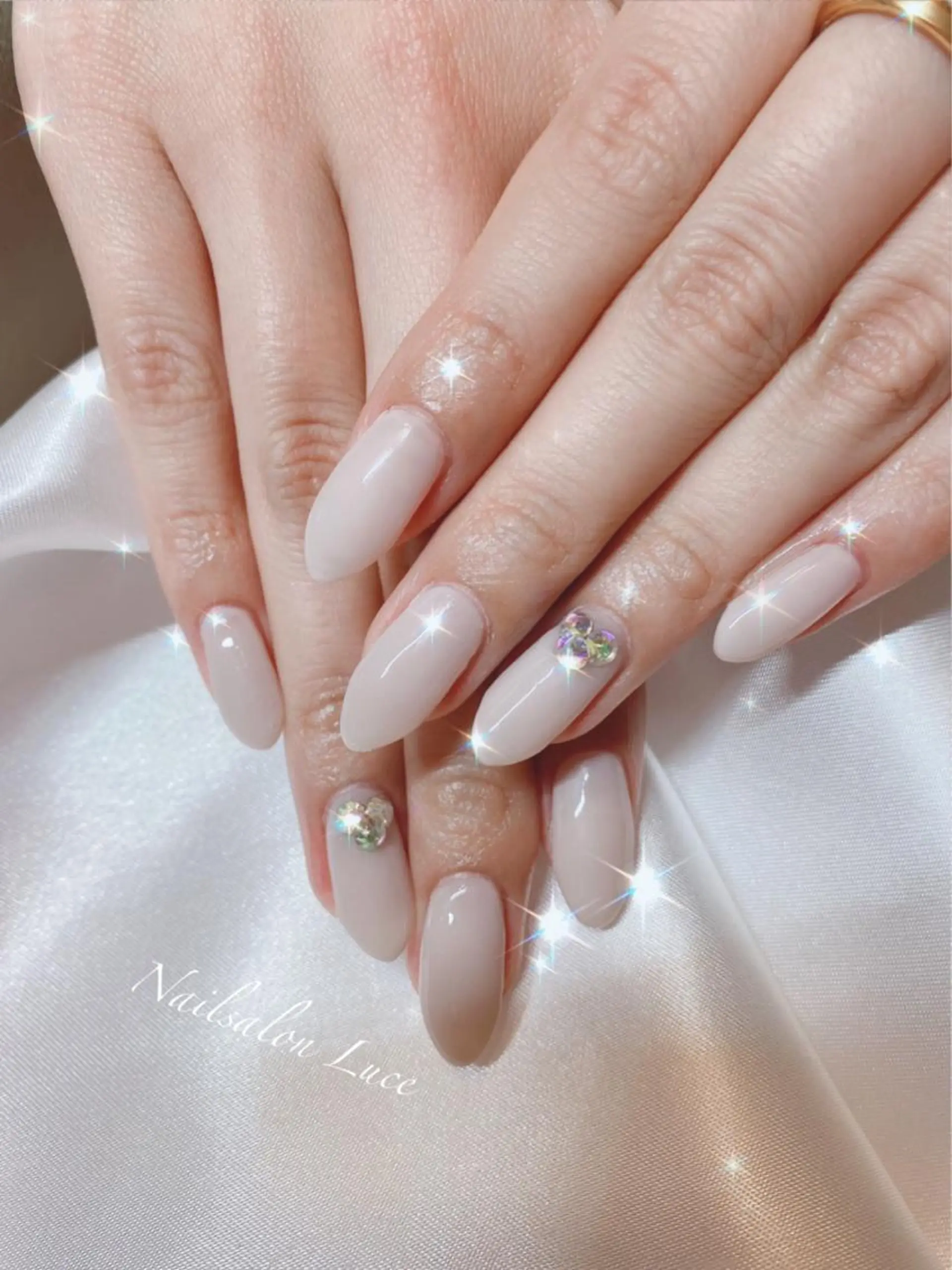 ネイル ジェルネイル ワンカラーネイル まつ毛、ネイル& 脱毛サロン　Lのマツエク・マツパデザイン