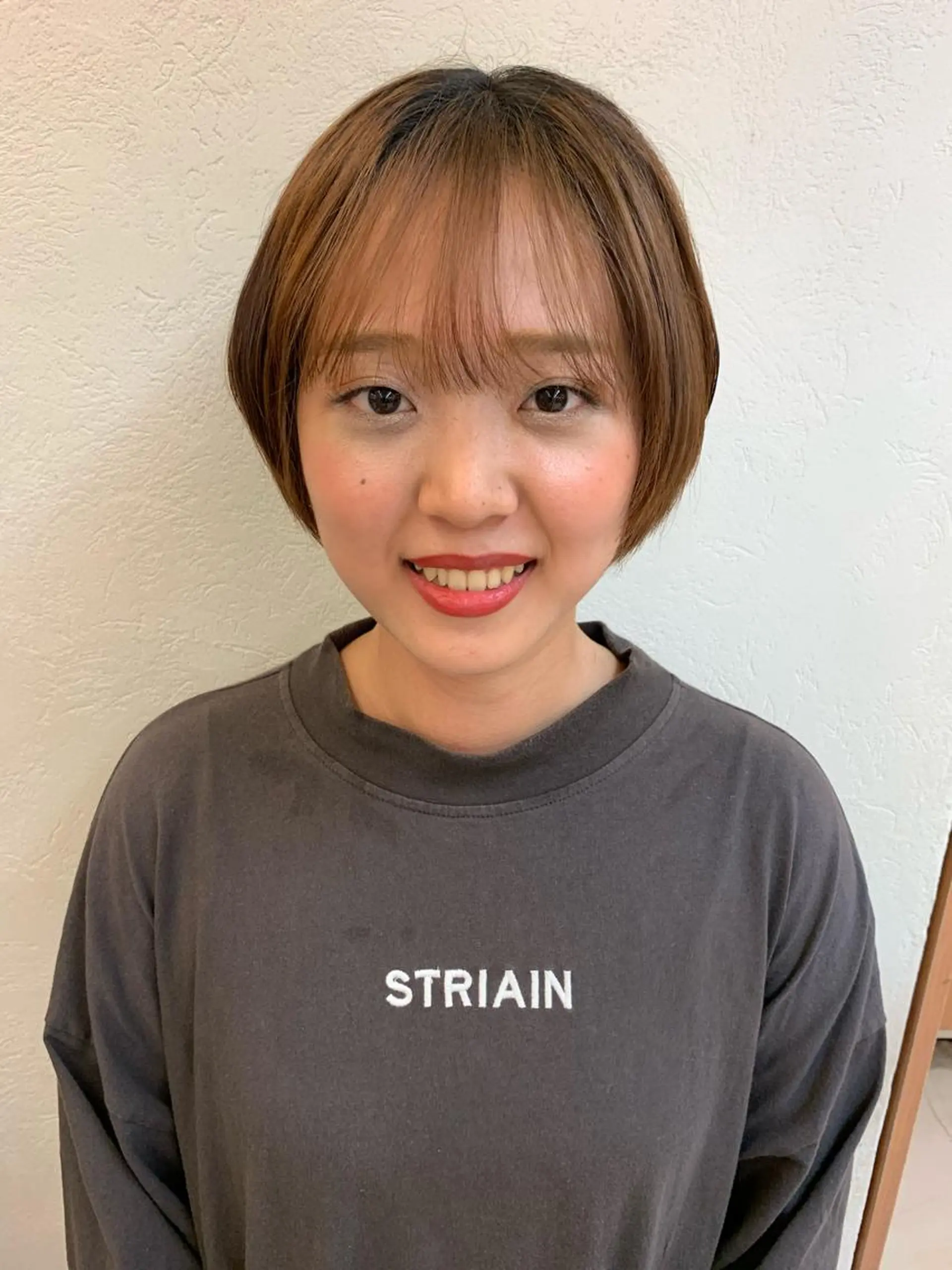 ショート 高橋 沙希のヘアスタイル