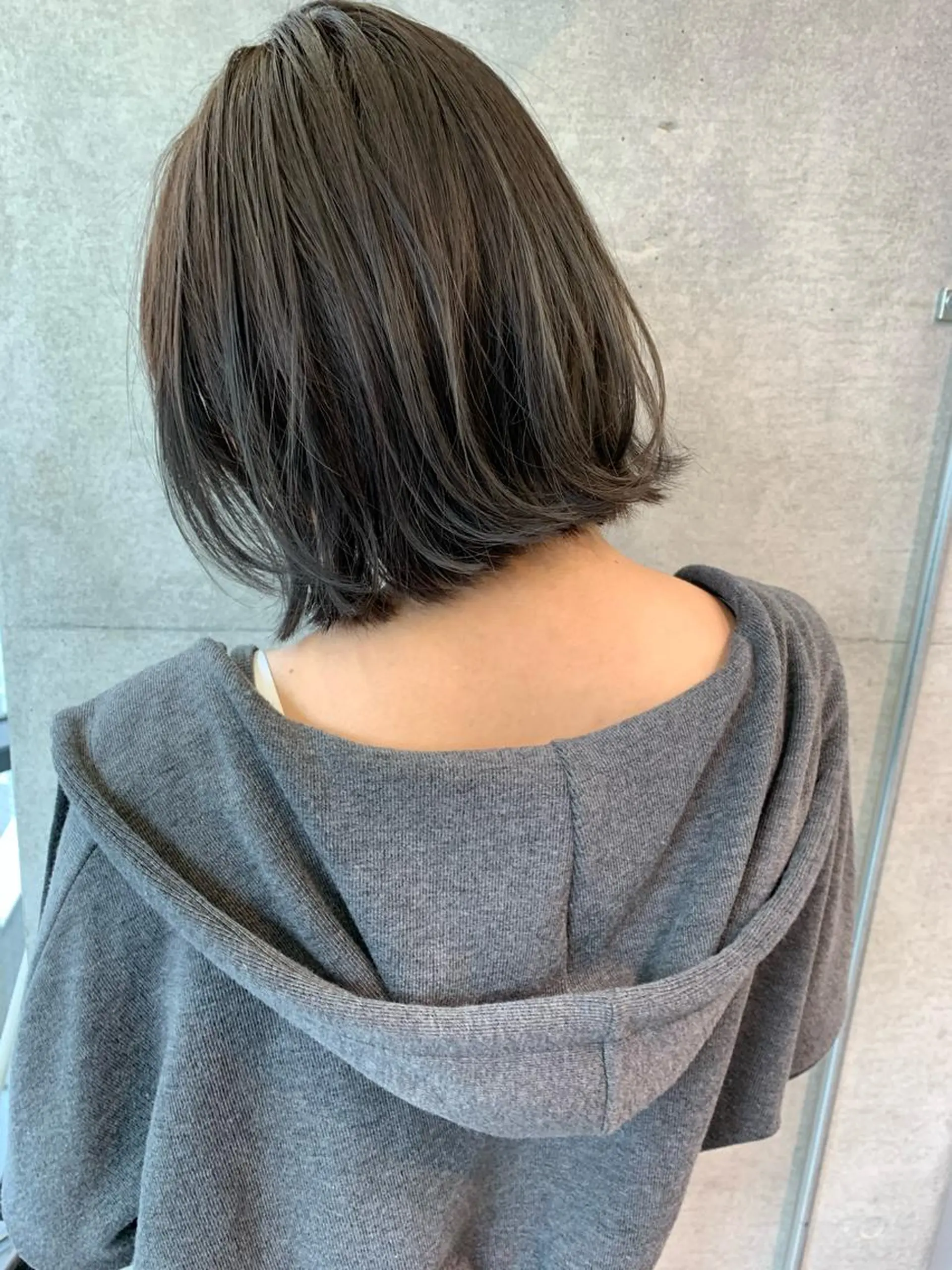 ミディアム カット ヘアカラー トリートメント オシャレ髪✔️ 店長オオキアキヒロのヘアスタイル